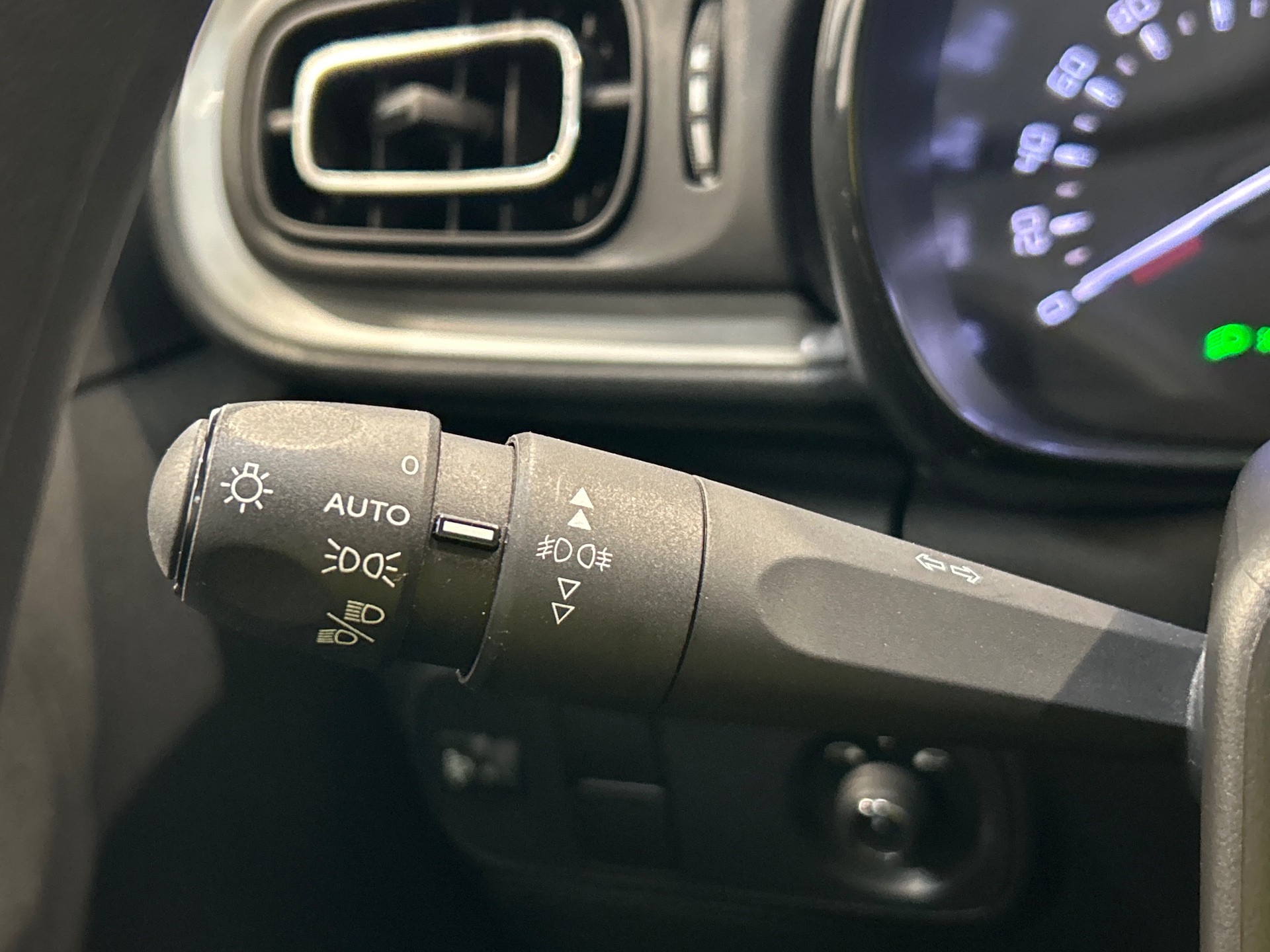 CITROEN C3 PT110 S&S BVM6 SHINE