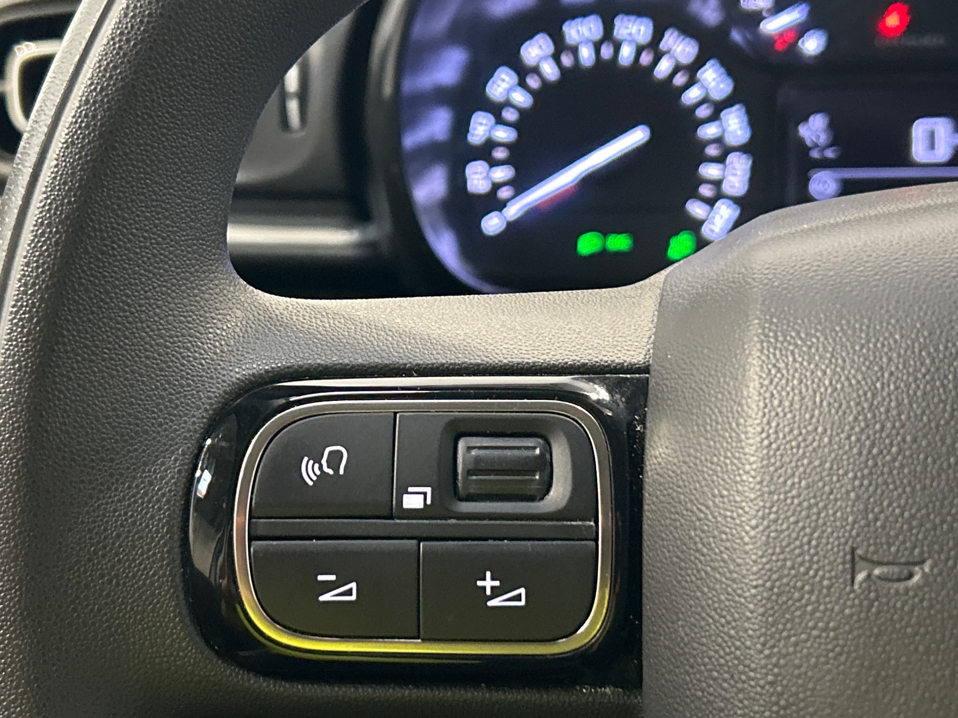 CITROEN C3 PT110 S&S BVM6 SHINE