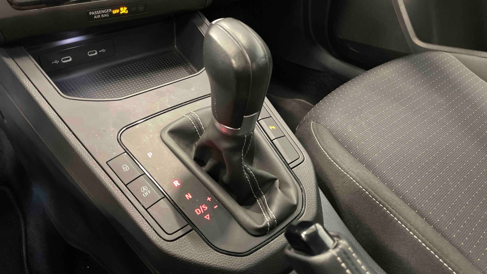 SEAT IBIZA 1.0 TSI 110 ch S/S DSG7 Copa