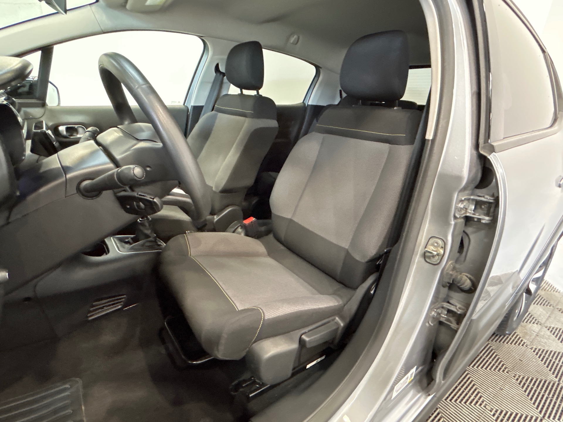 CITROEN C3 PT110 S&S BVM6 SHINE
