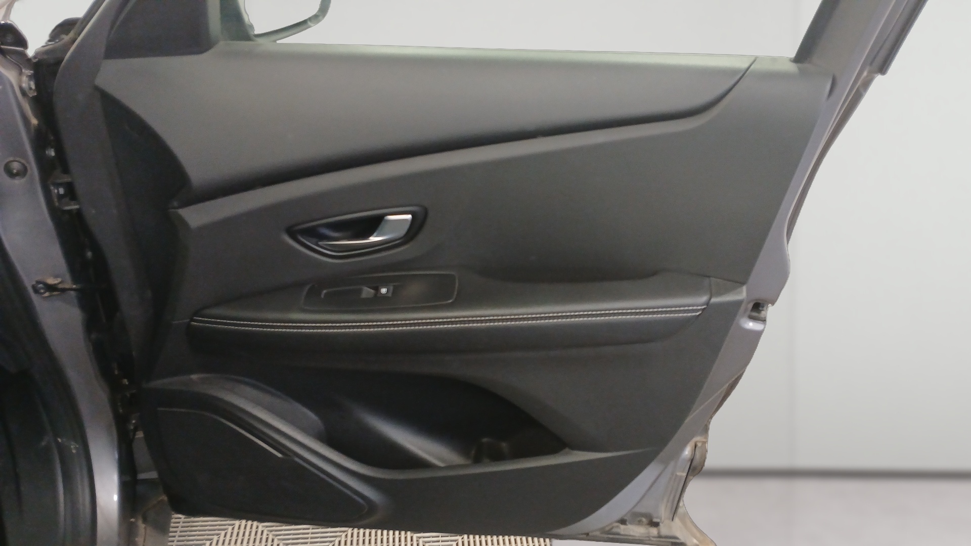 RENAULT SCENIC IV BUSINESS Blue dCi 120 - 21 Business