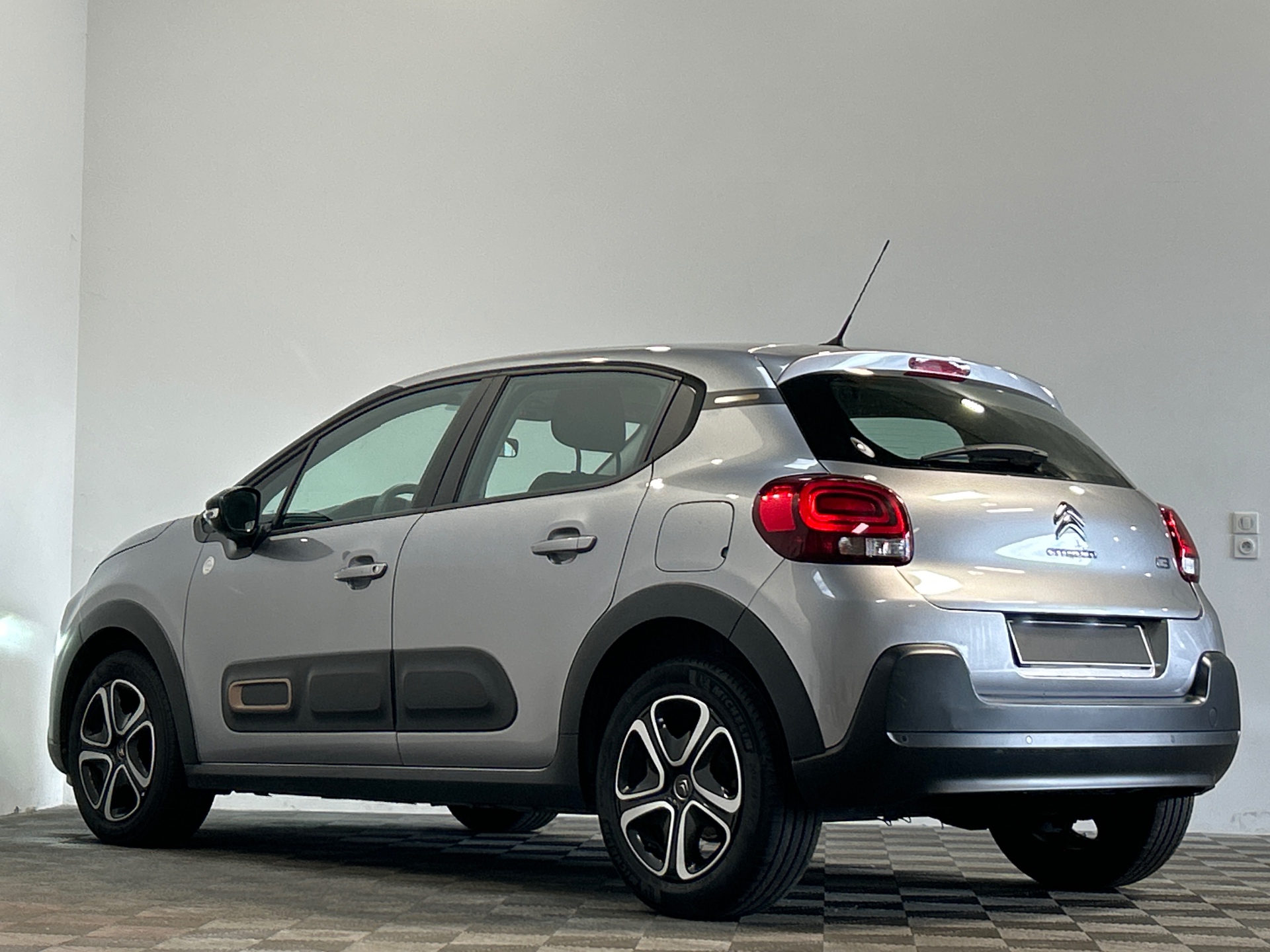 CITROEN C3 PTECH 110 S&S BVM6 C SERIES