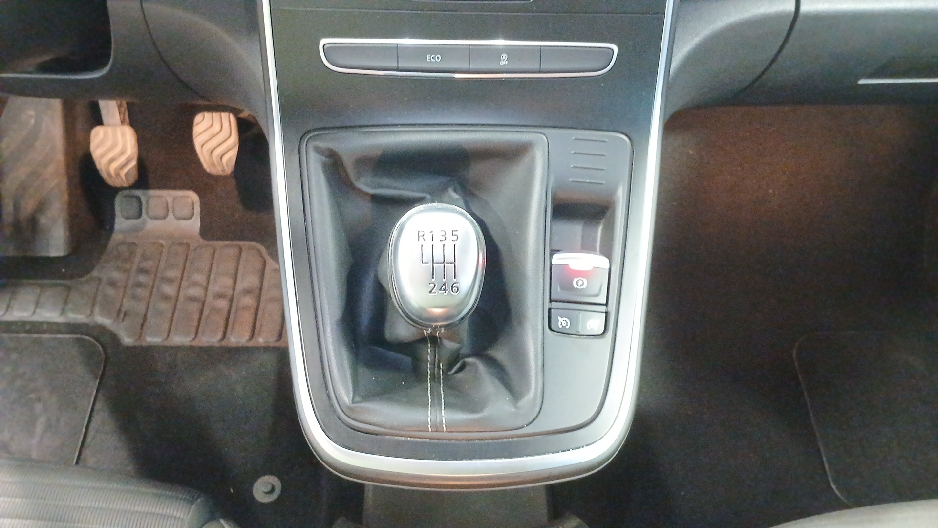 RENAULT SCENIC IV BUSINESS Blue dCi 120 - 21 Business