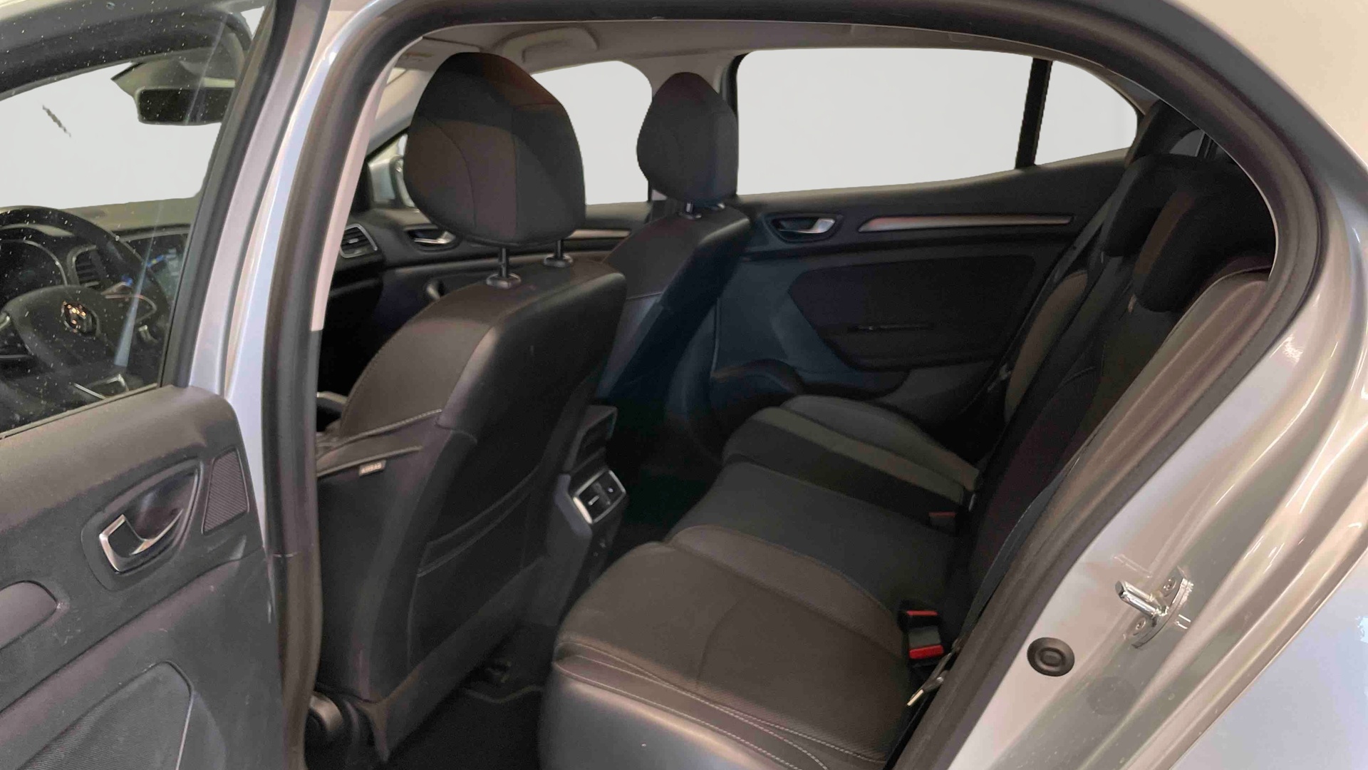 RENAULT MEGANE IV BERLINE Blue dCi 115 EDC Evolution