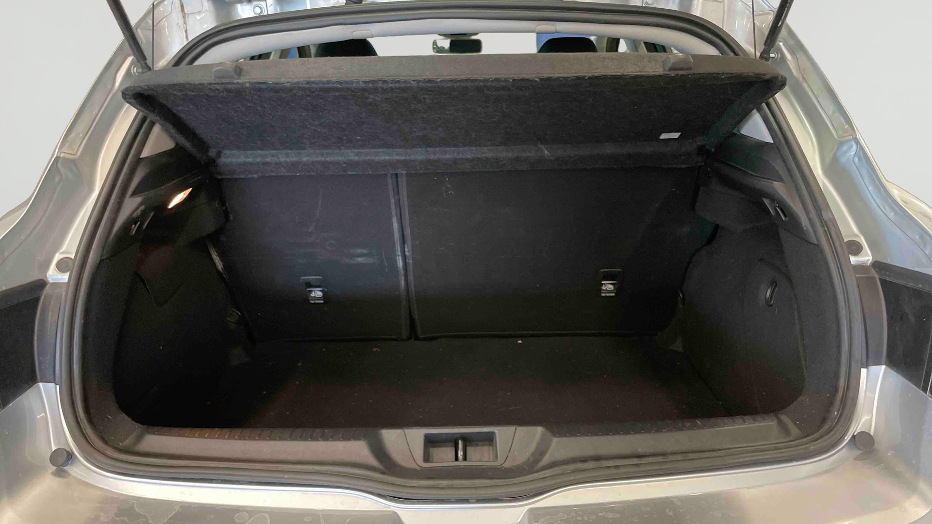 RENAULT MEGANE IV BERLINE Blue dCi 115 EDC Evolution