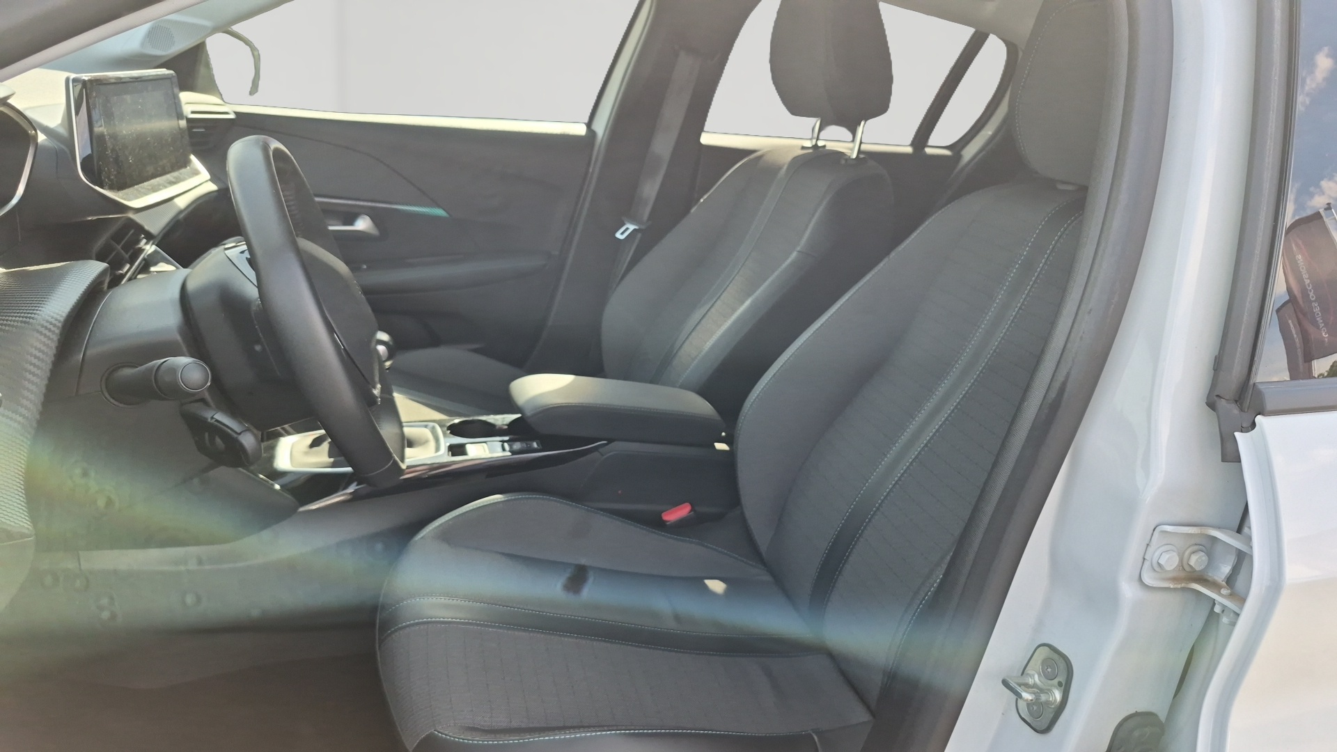 PEUGEOT 208 ALLURE PURETECH 100 BVM