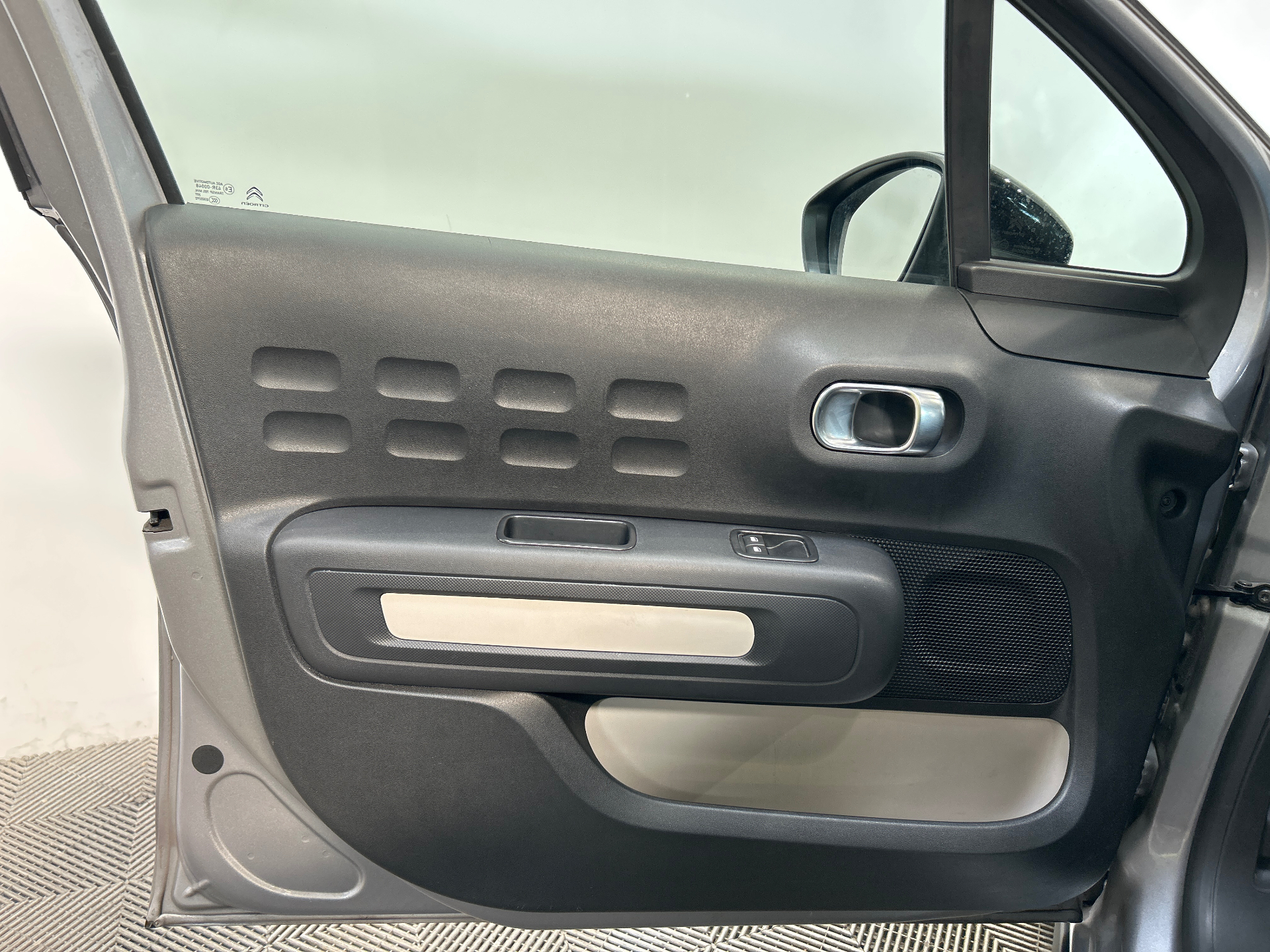 CITROEN C3 PTECH 110 S&S BVM6 C SERIES