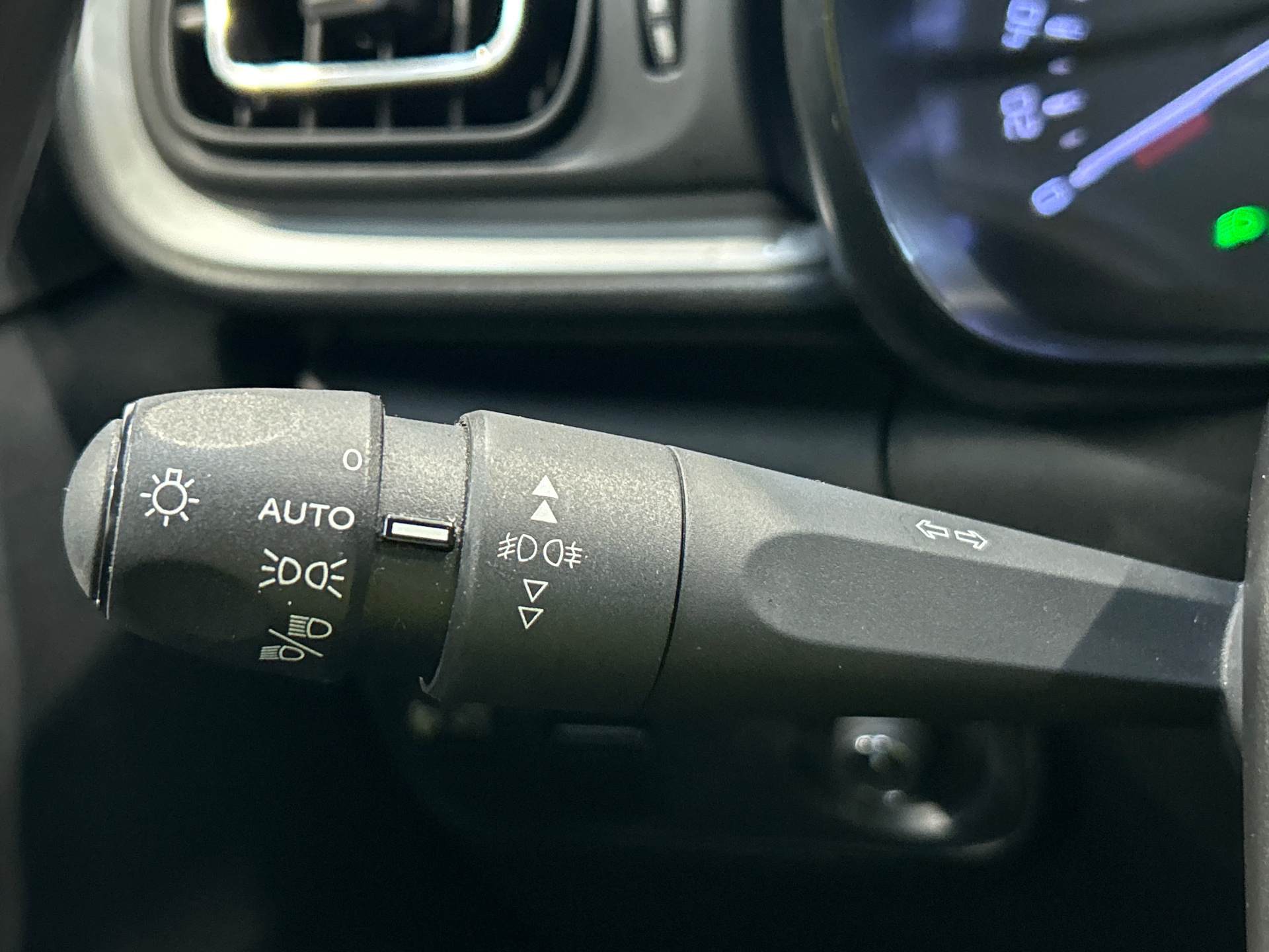 CITROEN C3 PT110 S&S BVM6 SHINE