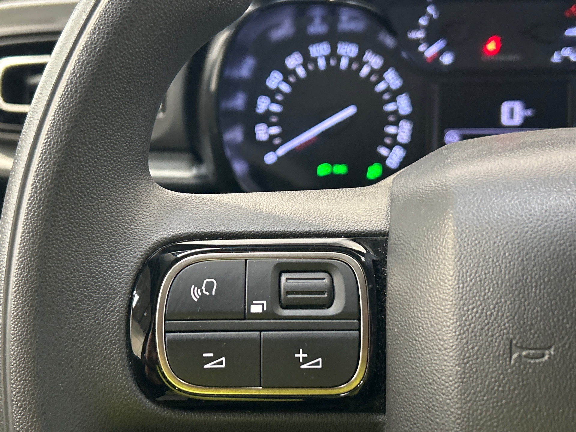 CITROEN C3 PT110 S&S BVM6 SHINE