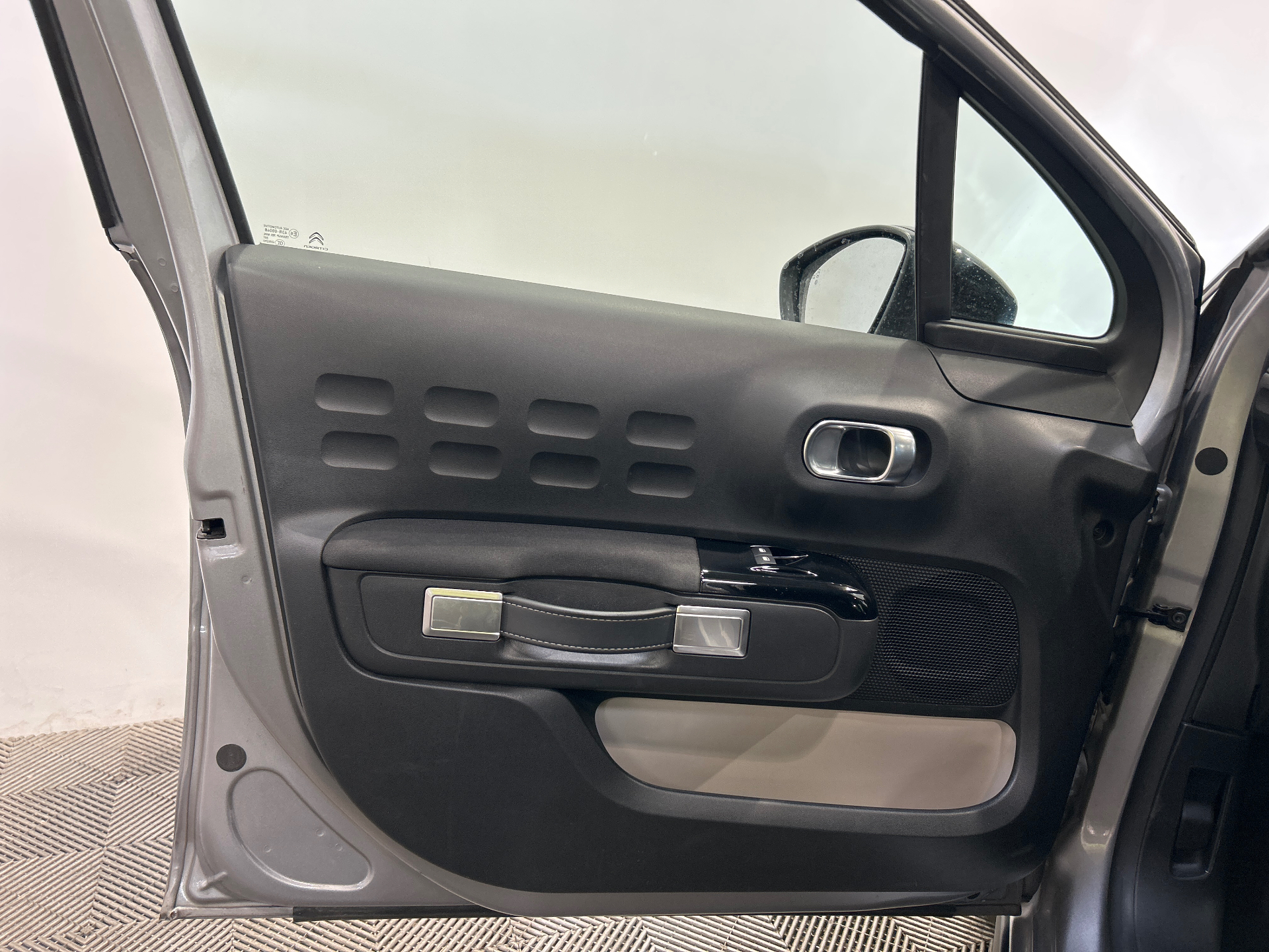 CITROEN C3 PT110 S&S BVM6 SHINE