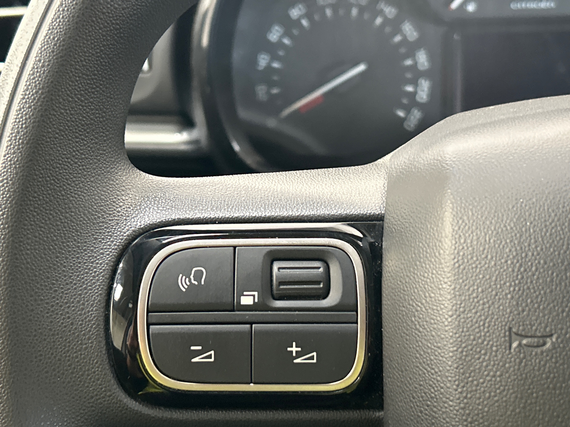 CITROEN C3 PTECH 110 S&S BVM6 C SERIES