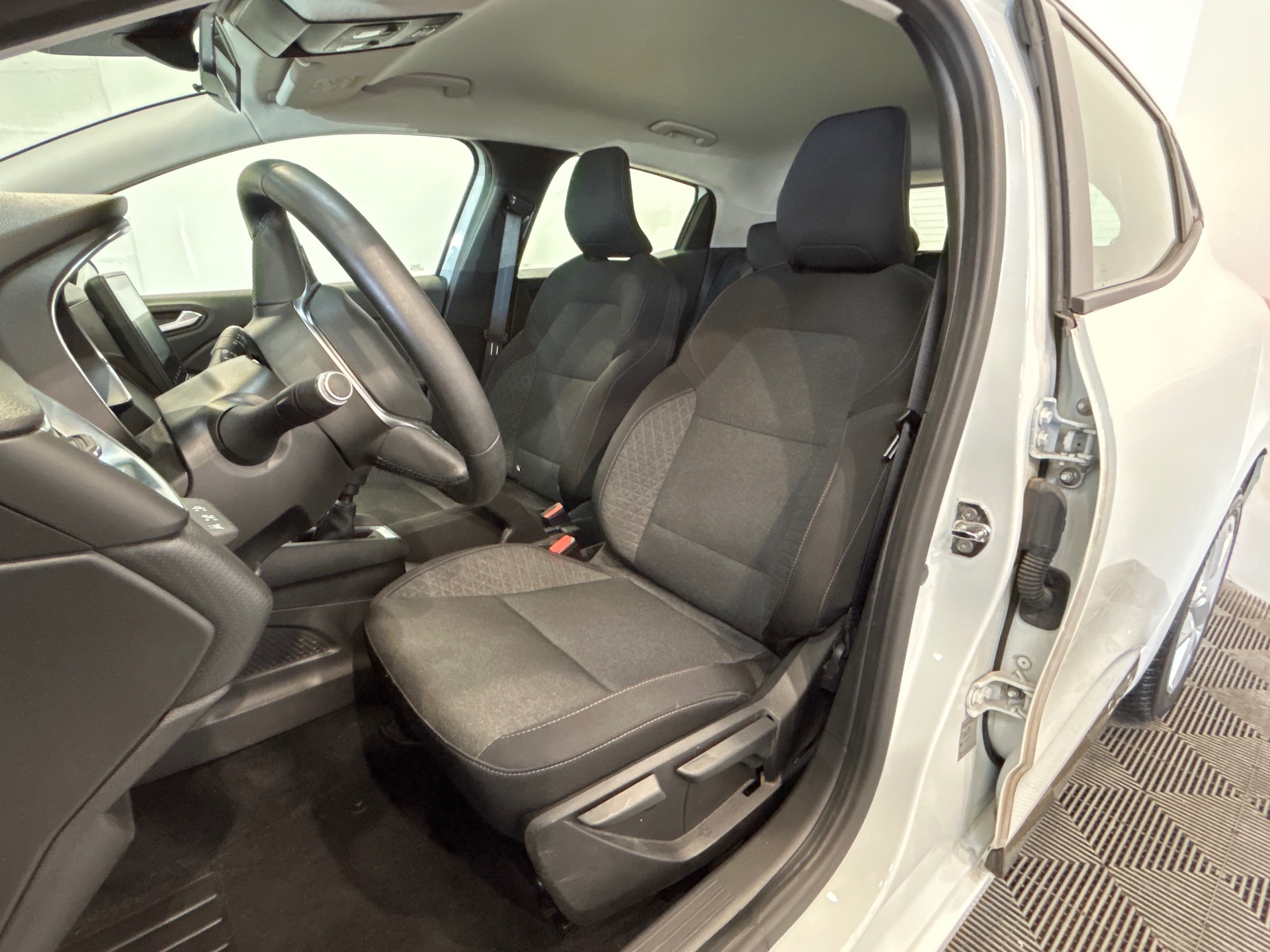 RENAULT CLIO V TCe 90 X-Tronic - 21N Business