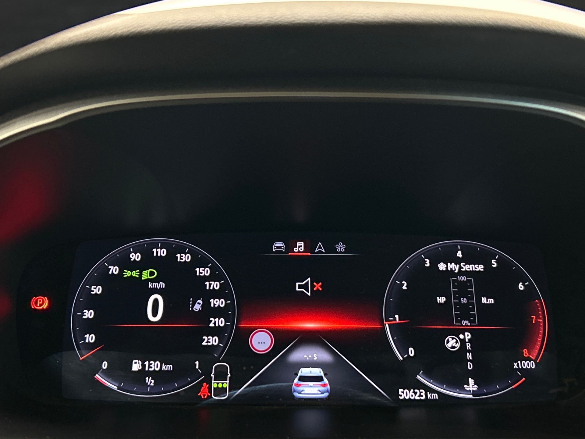RENAULT MEGANE IV ESTATE techno TCe 140 EDC -23