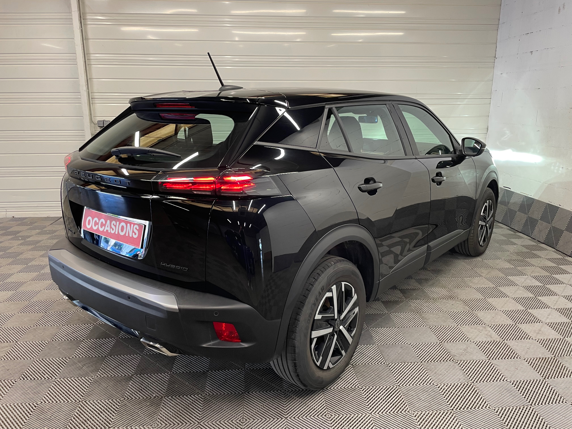 PEUGEOT 2008 Style Hybrid 145 ch e-DCS6