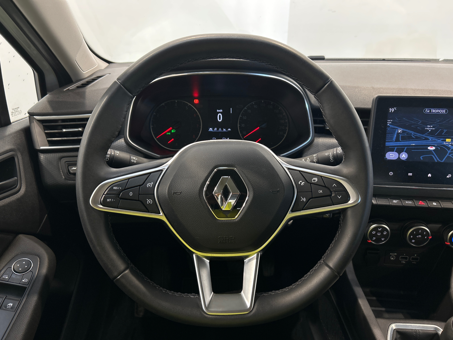RENAULT CLIO V TCe 90 X-Tronic - 21N Business
