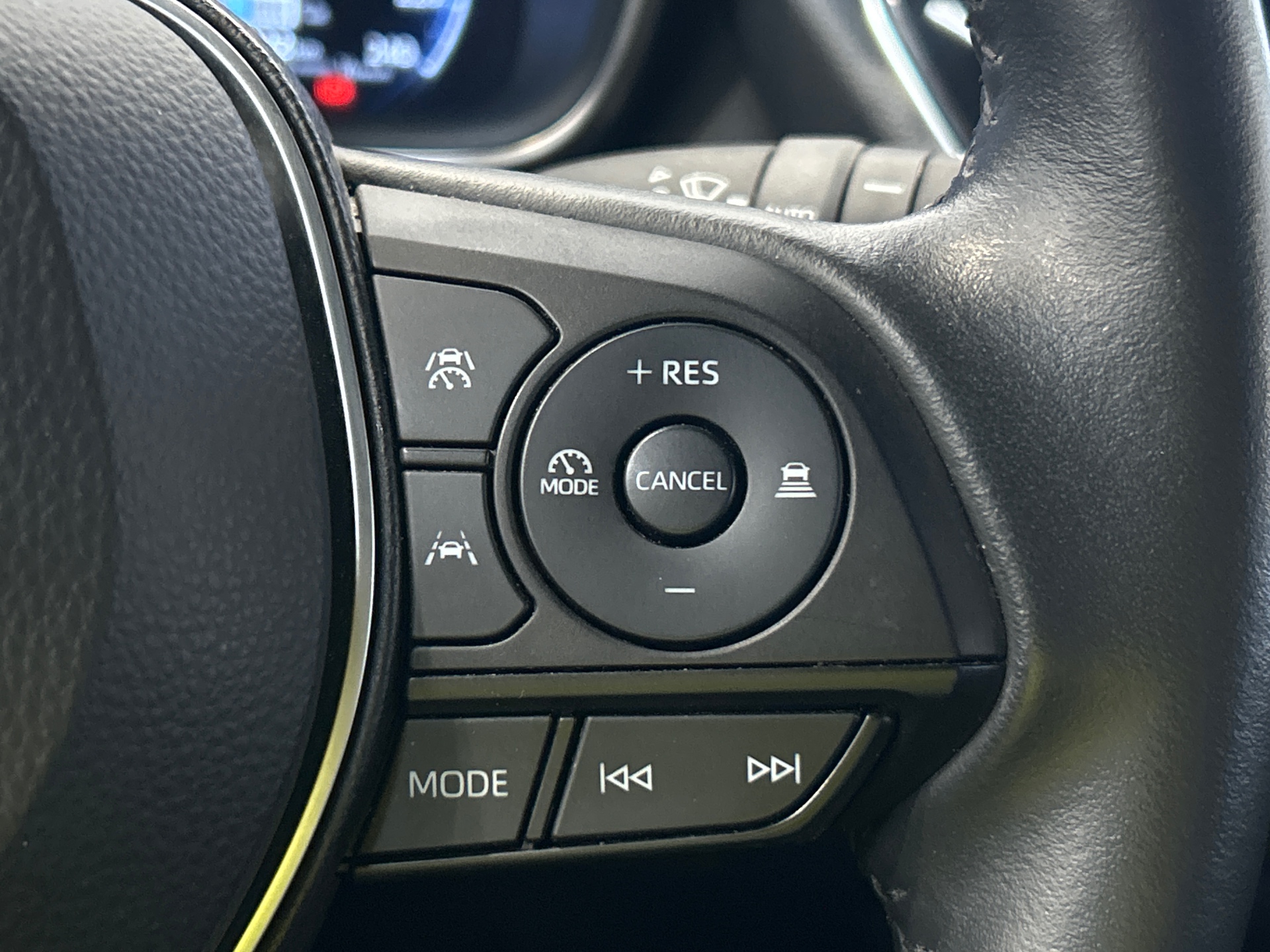 TOYOTA COROLLA PRO HYBRIDE 140H DESIGN