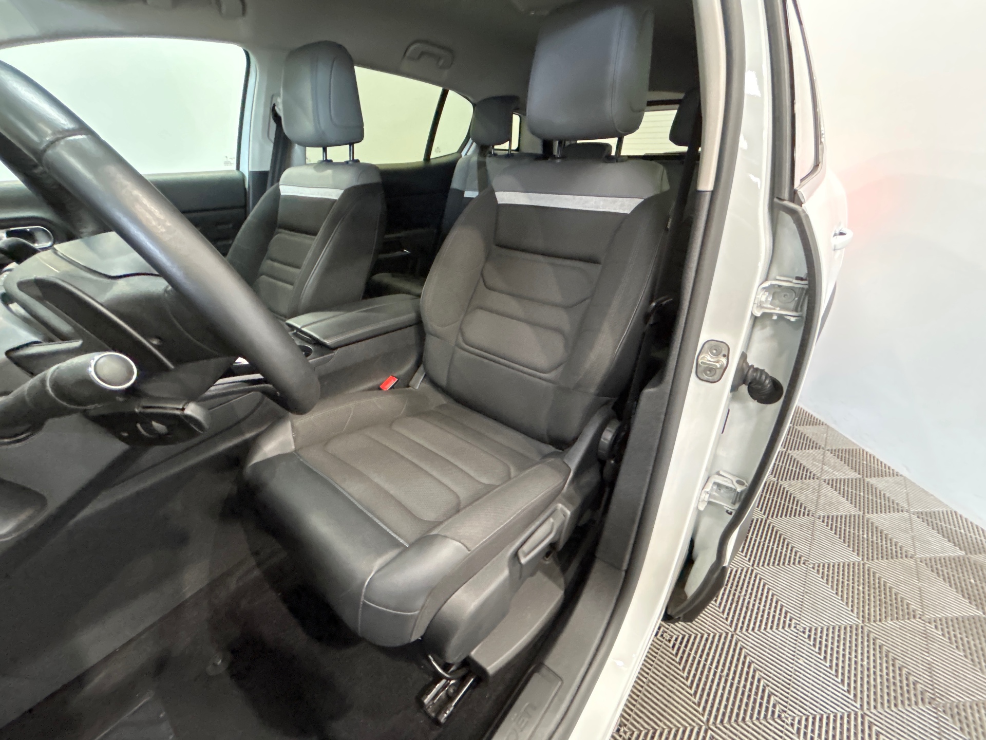 CITROEN C5 AIRCROSS PureTech 130 S&S EAT8 Feel Pack