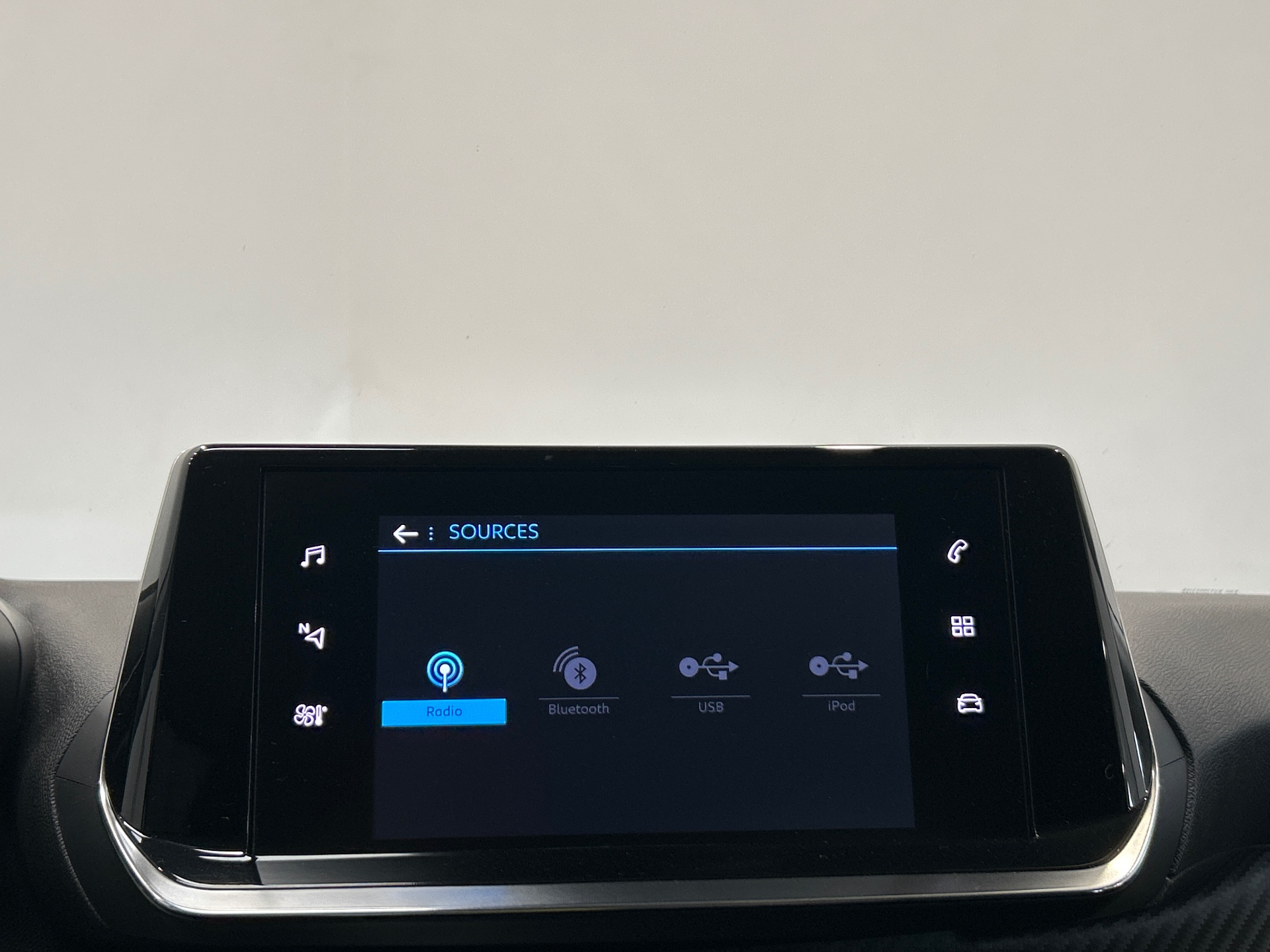 PEUGEOT 208 STYLE PURETECH 75 S&S BVM5