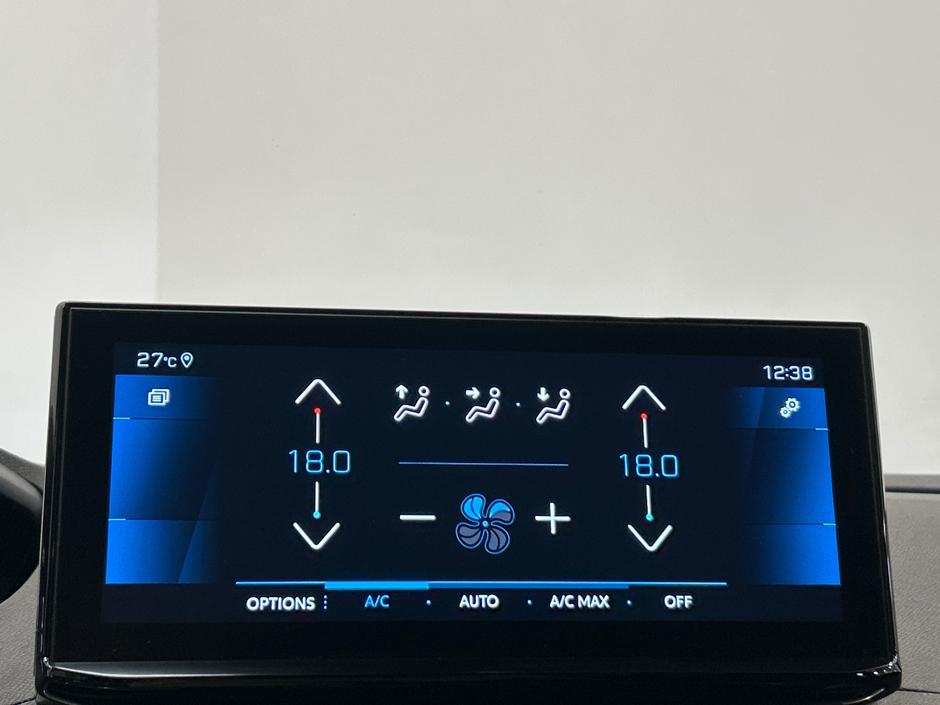 PEUGEOT 3008 ALLURE PACK HYBRID 136 E-DCS6