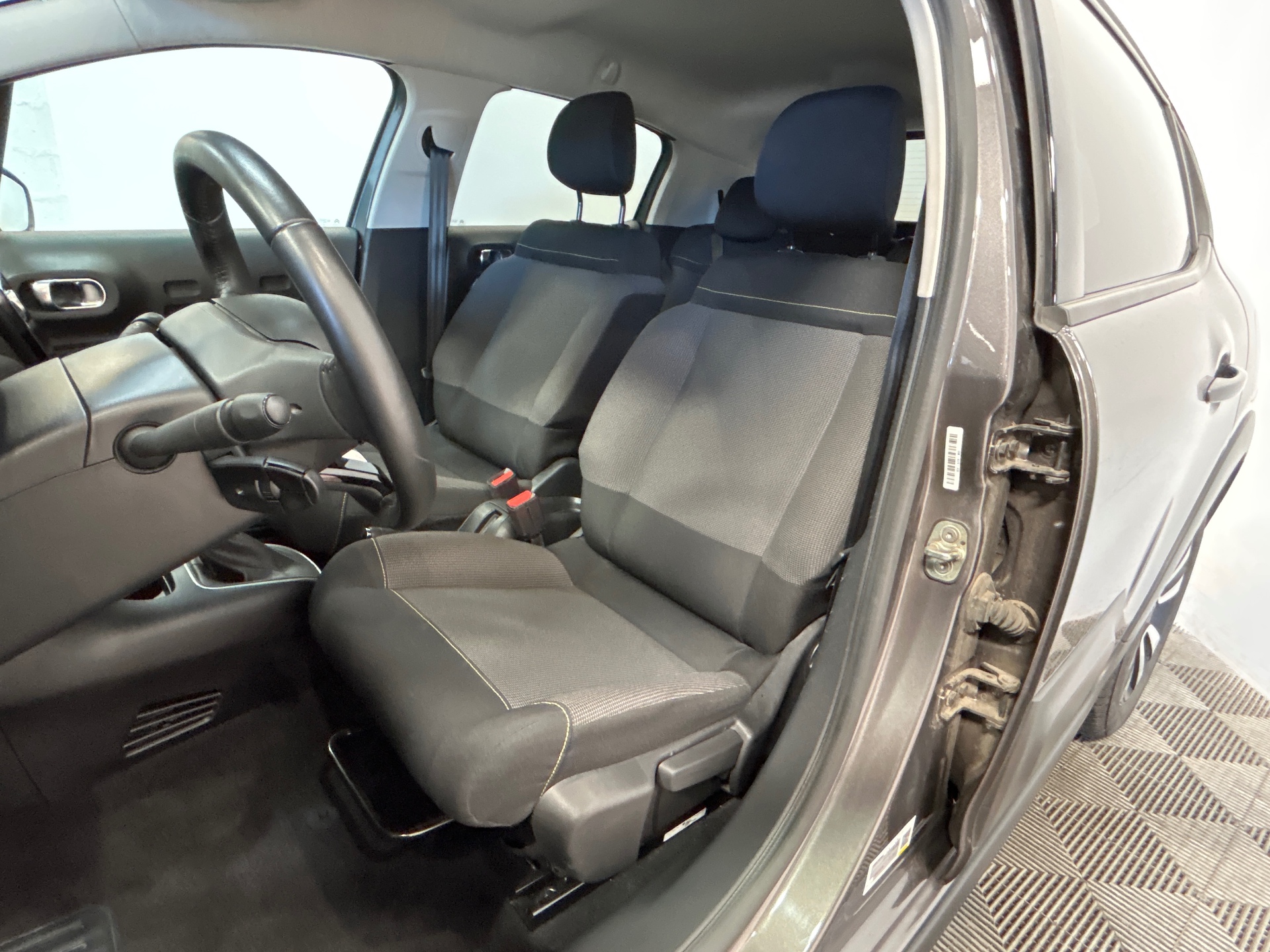CITROEN C3 PURETECH 110 S&S EAT6 MAX