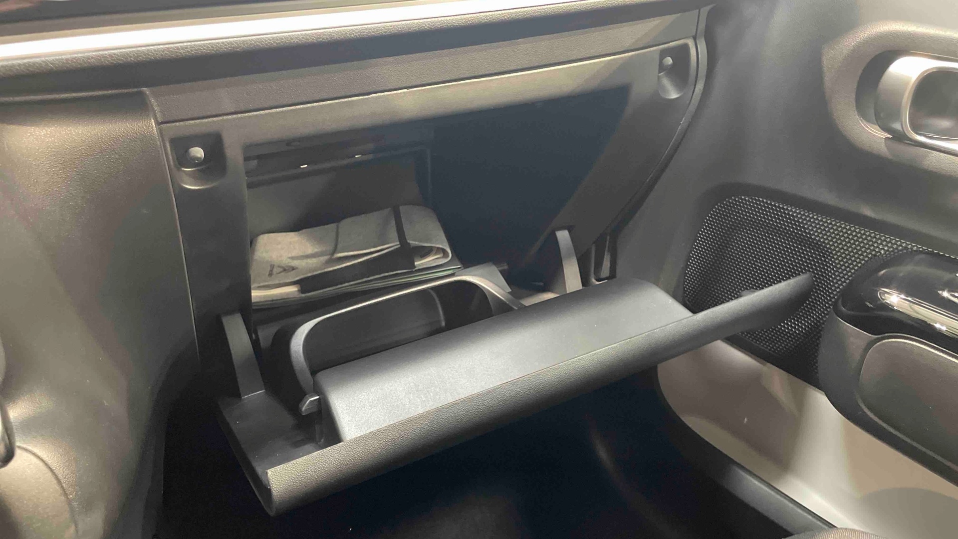 CITROEN C3 PureTech 110 S&S BVM6 Shine