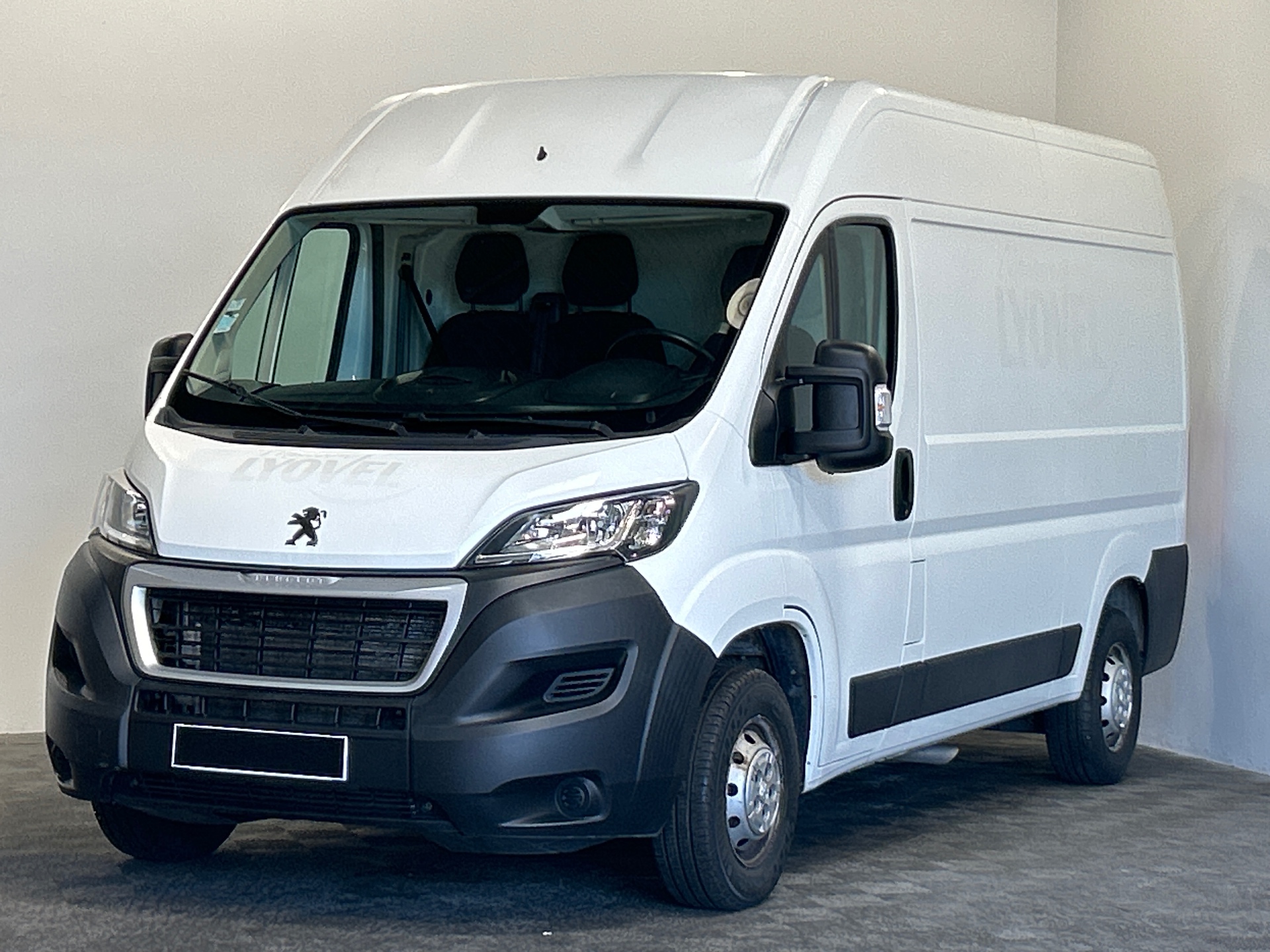 PEUGEOT BOXER FOURGON TOLE 330 L2H2 BLUEHDI 120 S&S PREMIUM