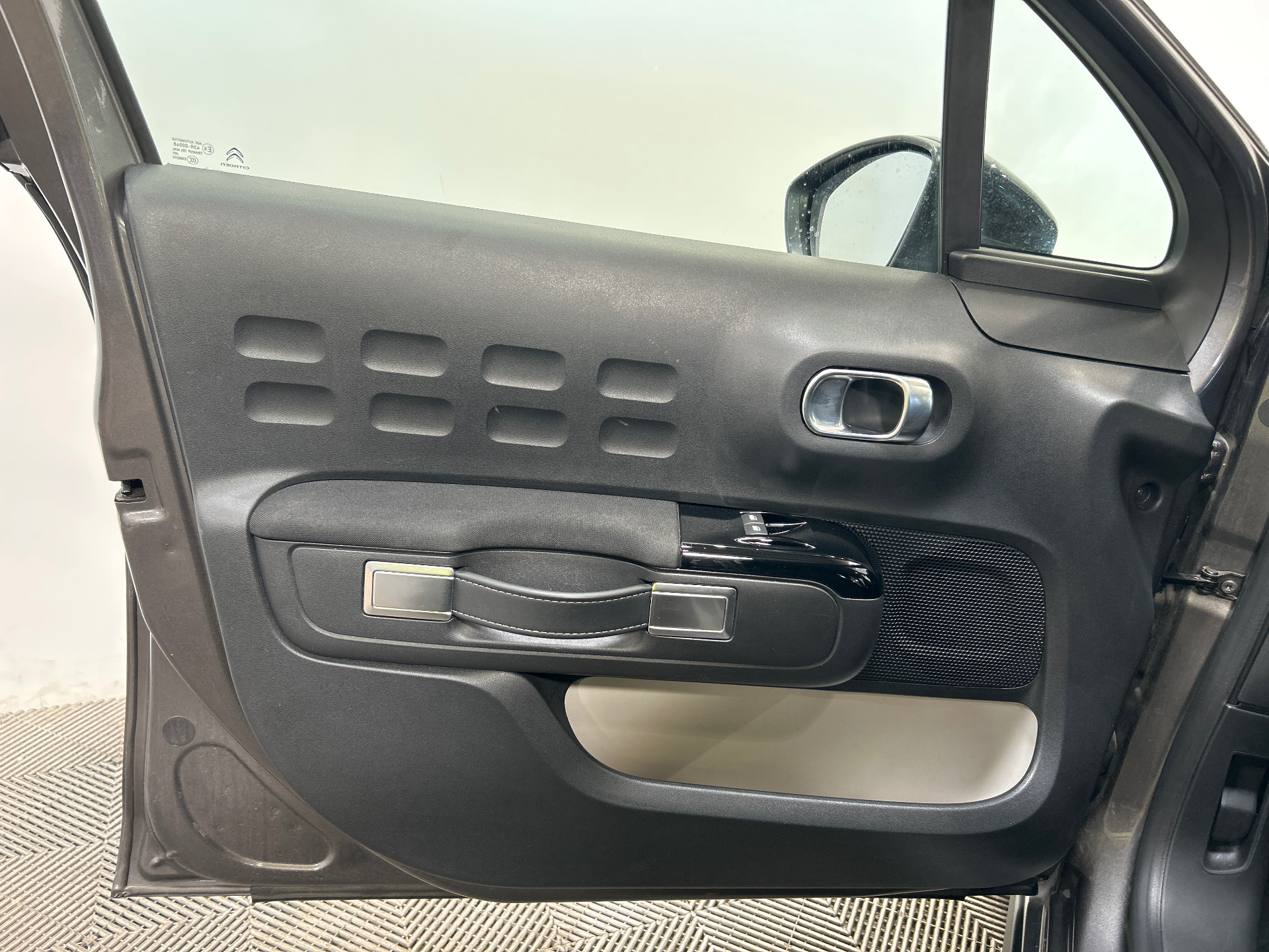 CITROEN C3 PURETECH 110 S&S EAT6 MAX