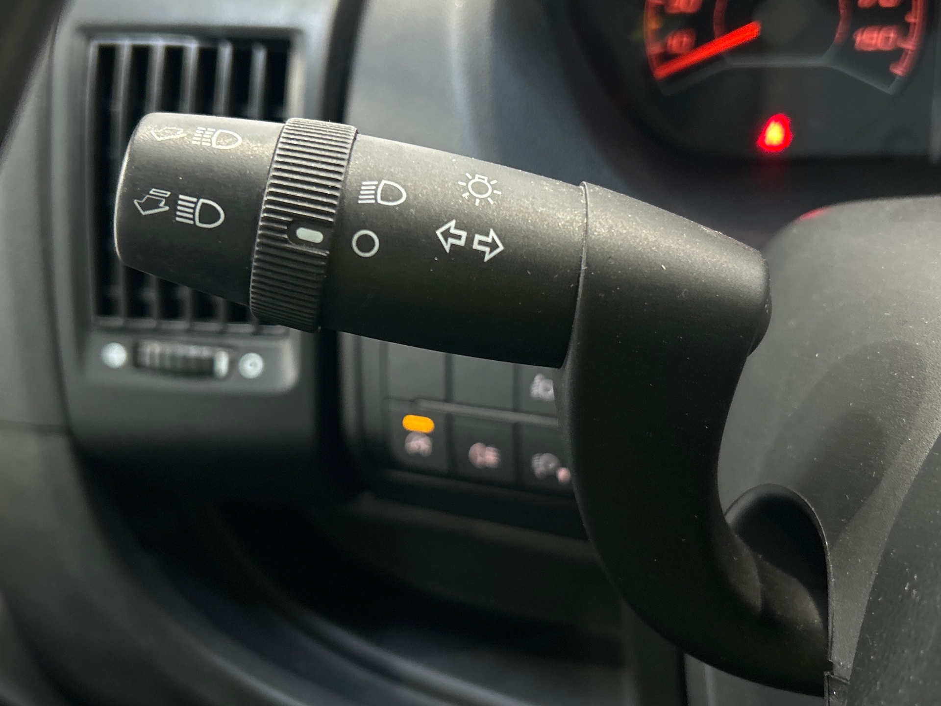 PEUGEOT BOXER FOURGON TOLE 330 L2H2 BLUEHDI 120 S&S PREMIUM
