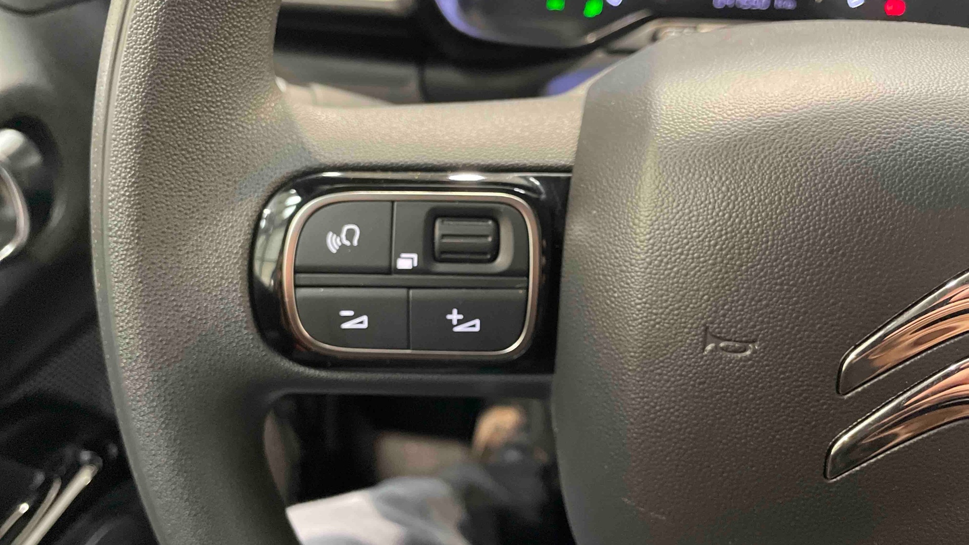 CITROEN C3 PureTech 110 S&S BVM6 Shine