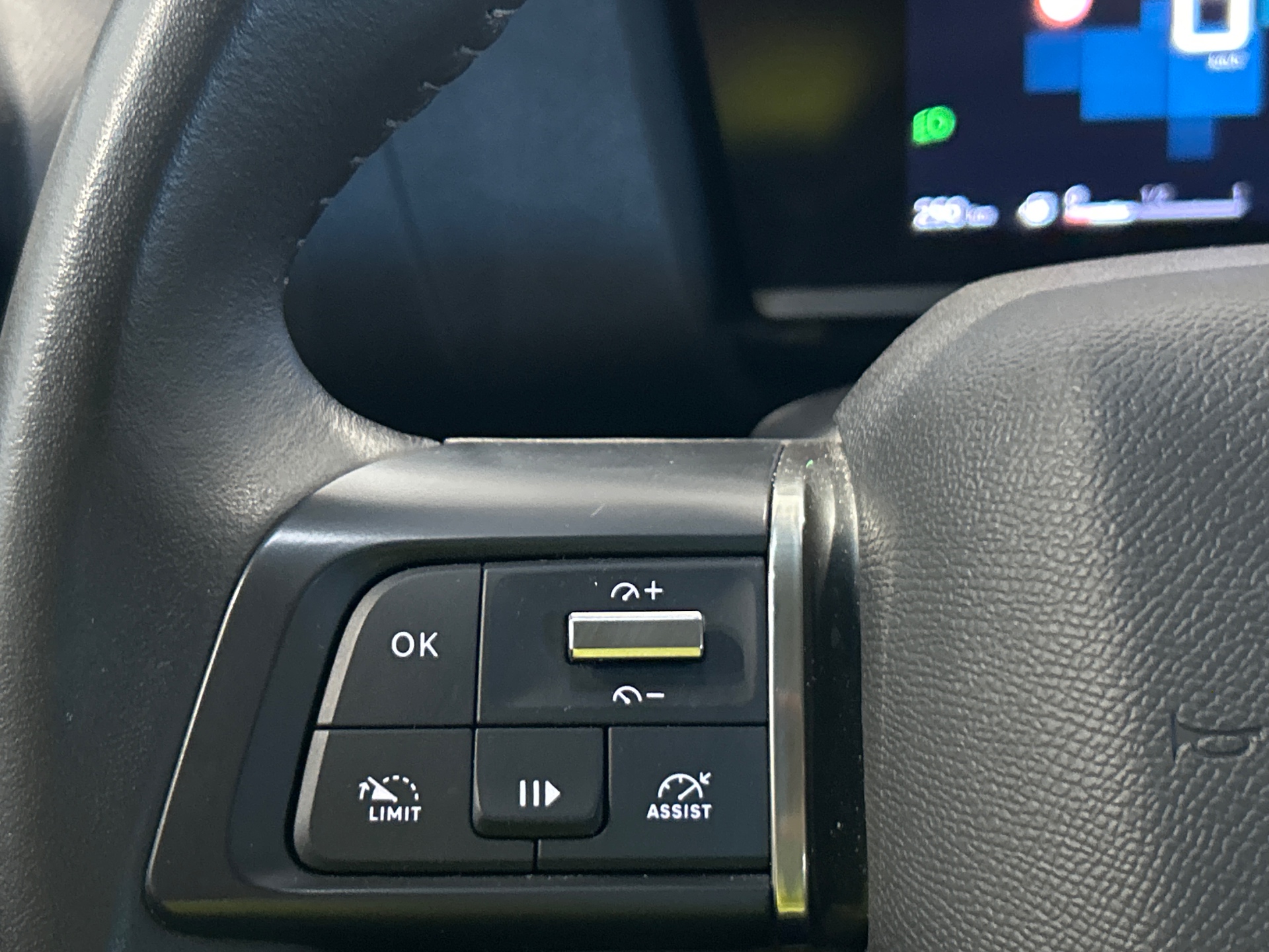 CITROEN C4 PureTech 130 BVM6 Plus