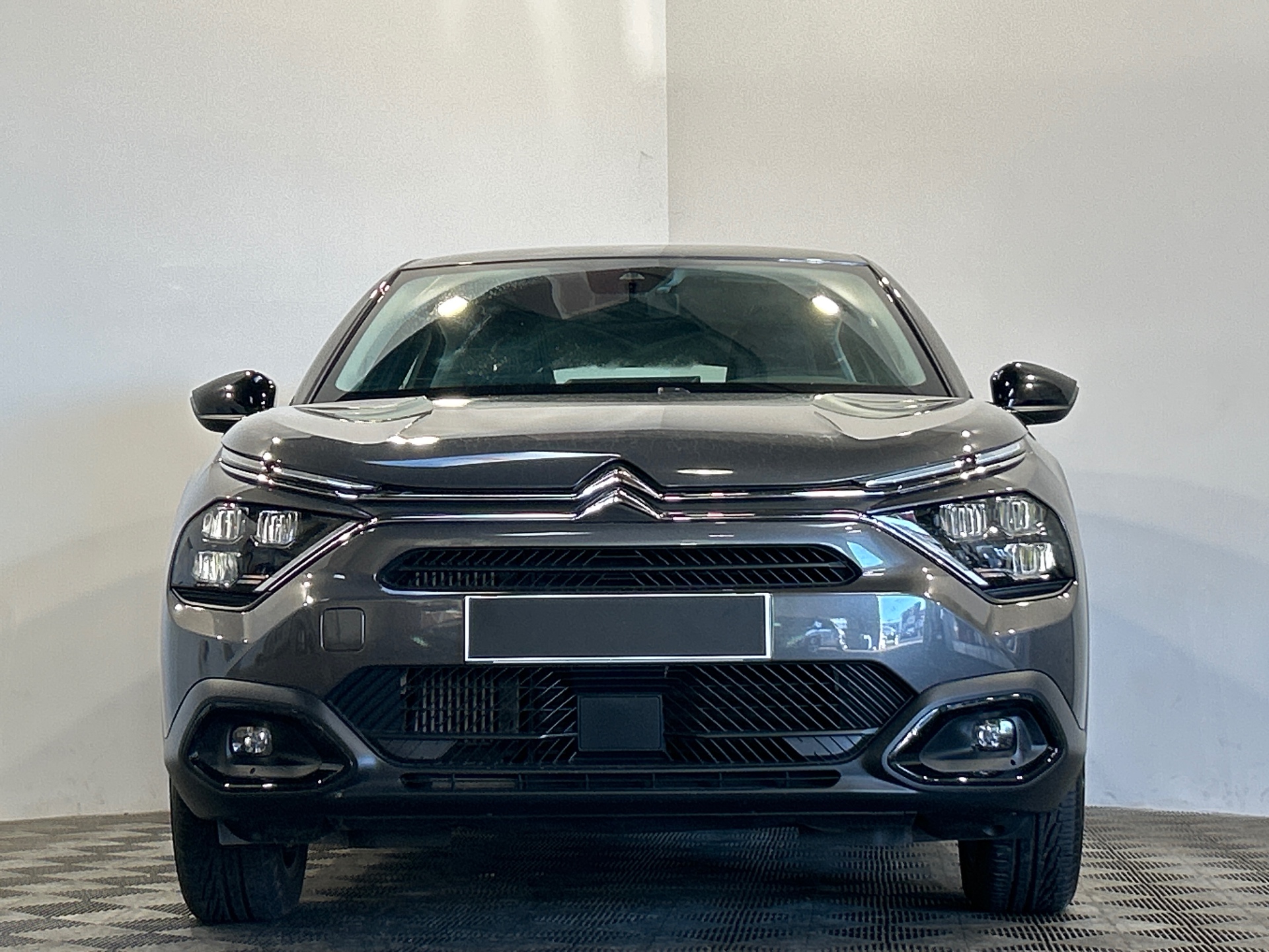 CITROEN C4 PureTech 130 BVM6 Plus