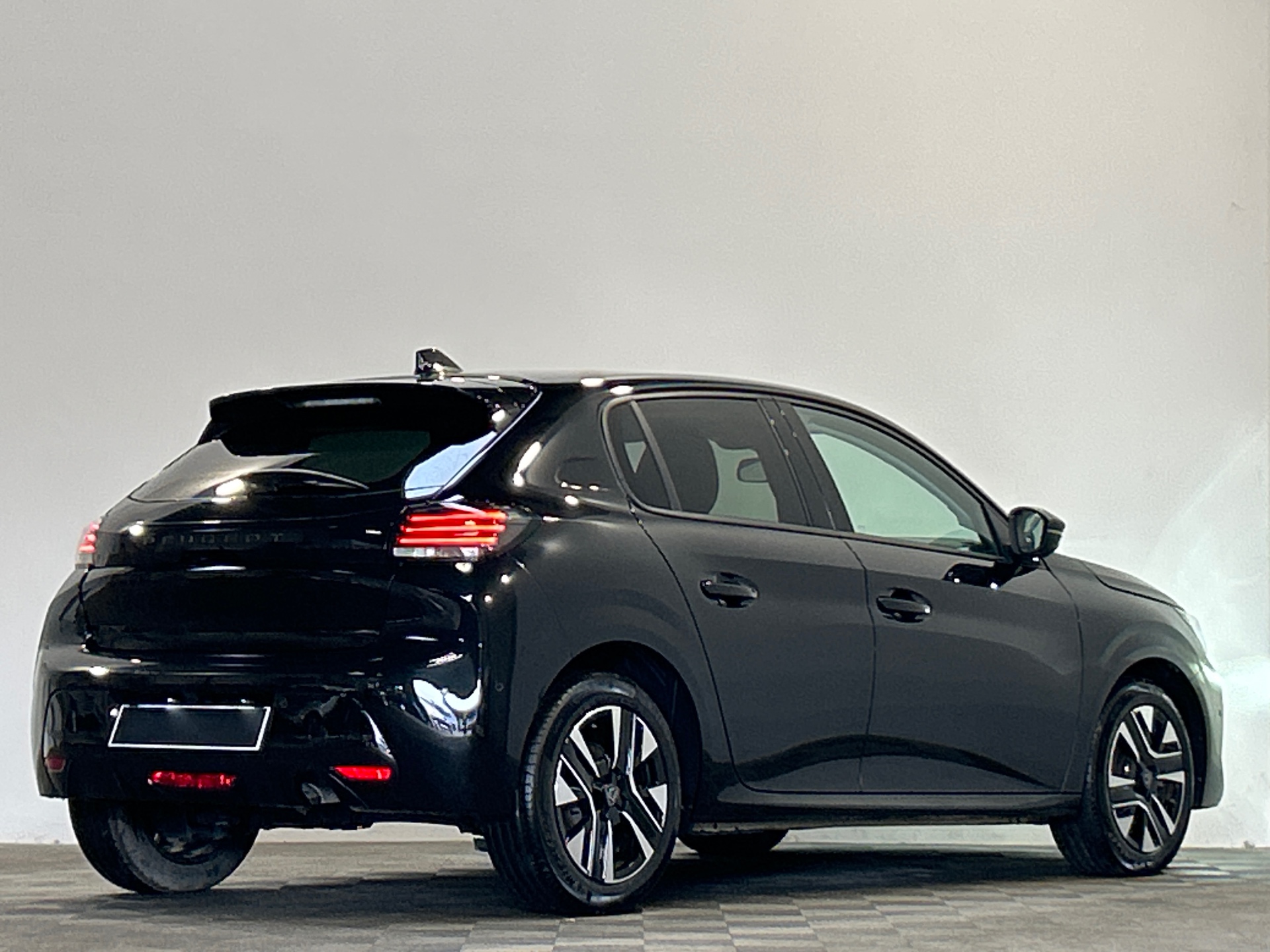 PEUGEOT 208 Allure 100 ch BVM6