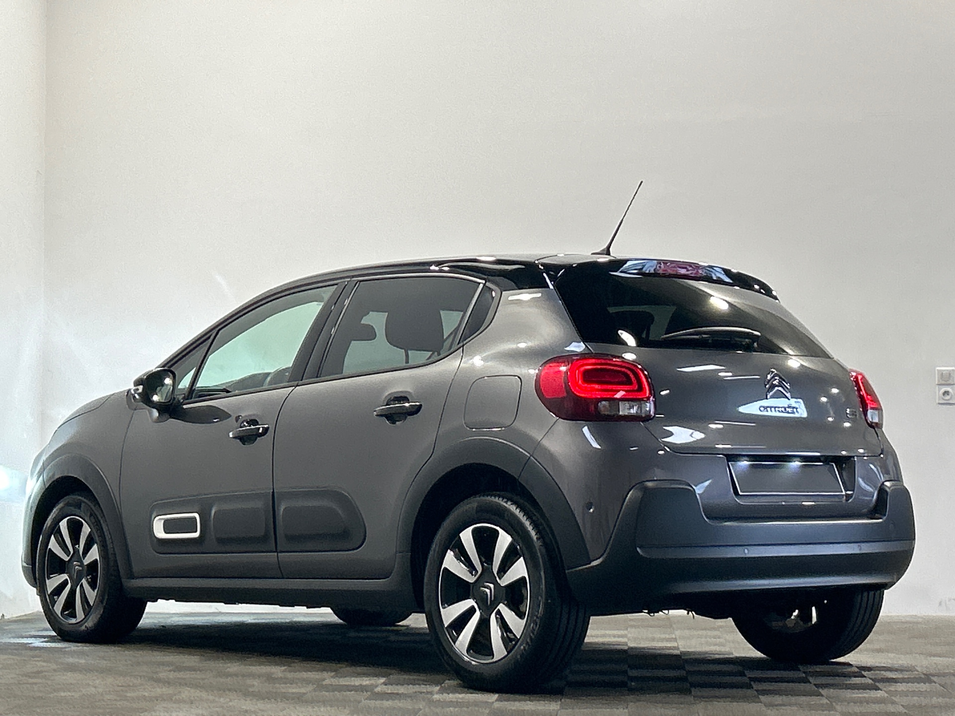 CITROEN C3 PT110 S&S BVM6 SHINE