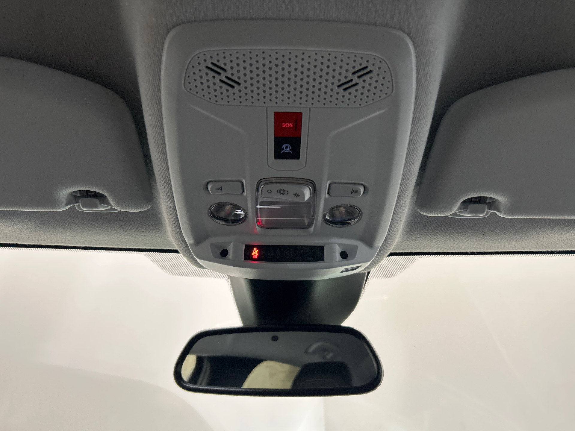 PEUGEOT 208 Allure 100 ch BVM6