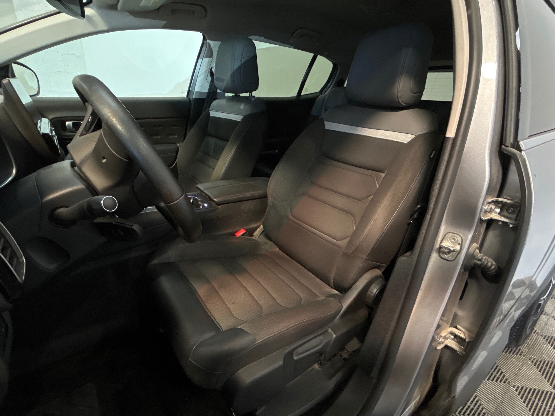 CITROEN C5 AIRCROSS PureTech 130 S&S BVM6 C-Series