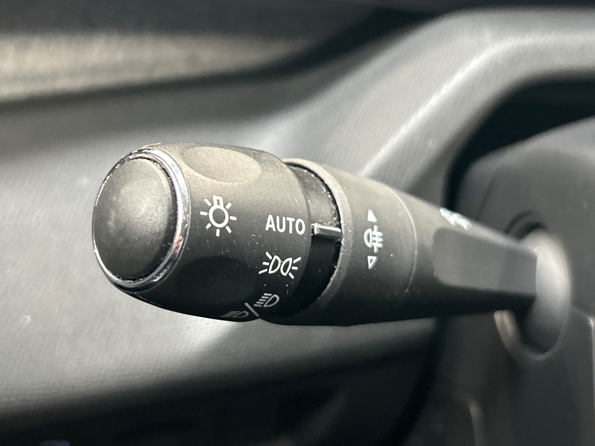 PEUGEOT 308 PHEV 180 e-EAT8 Allure