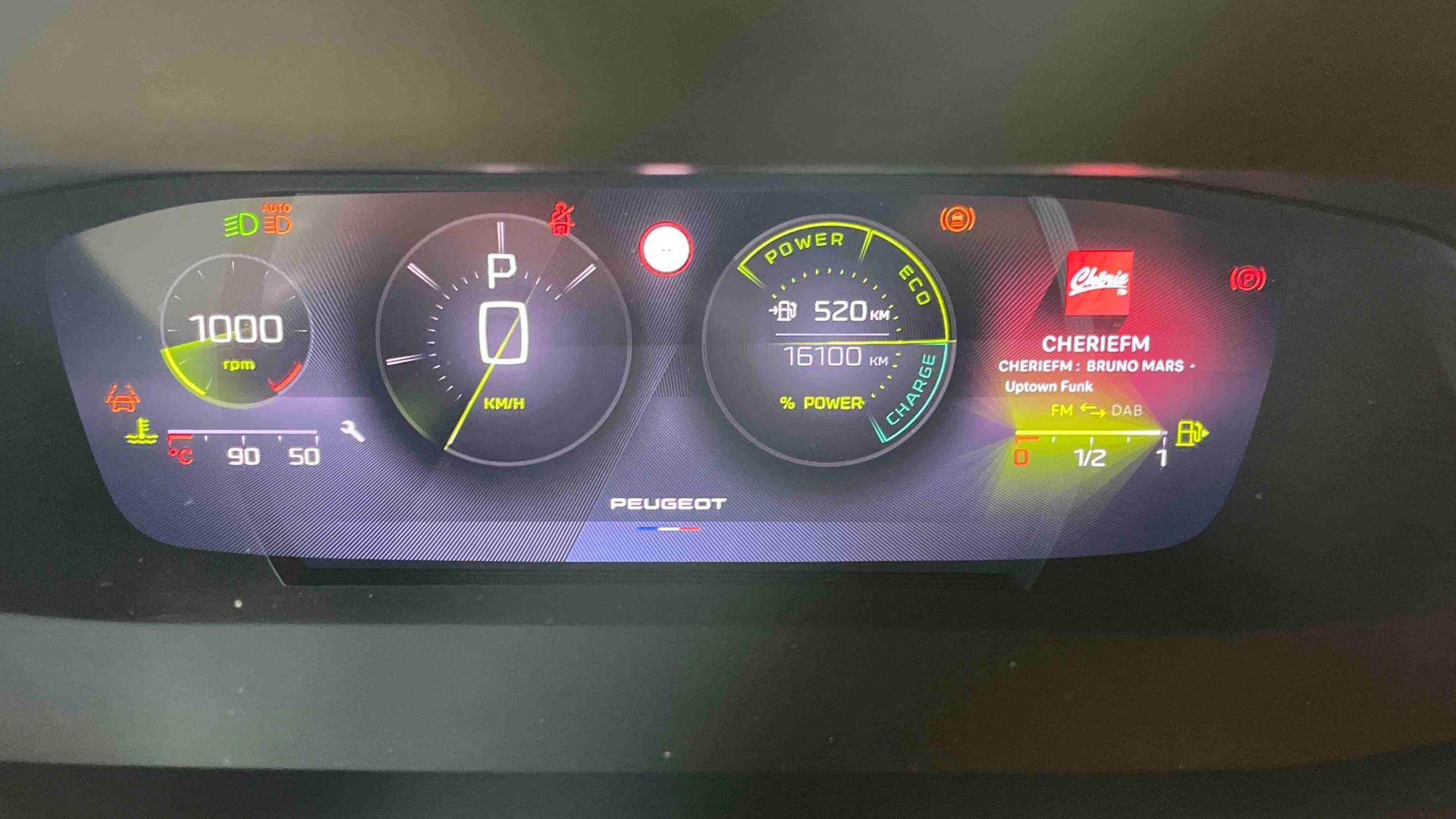 PEUGEOT 308 SW SW GT Hybrid 145 ch e-DCS6