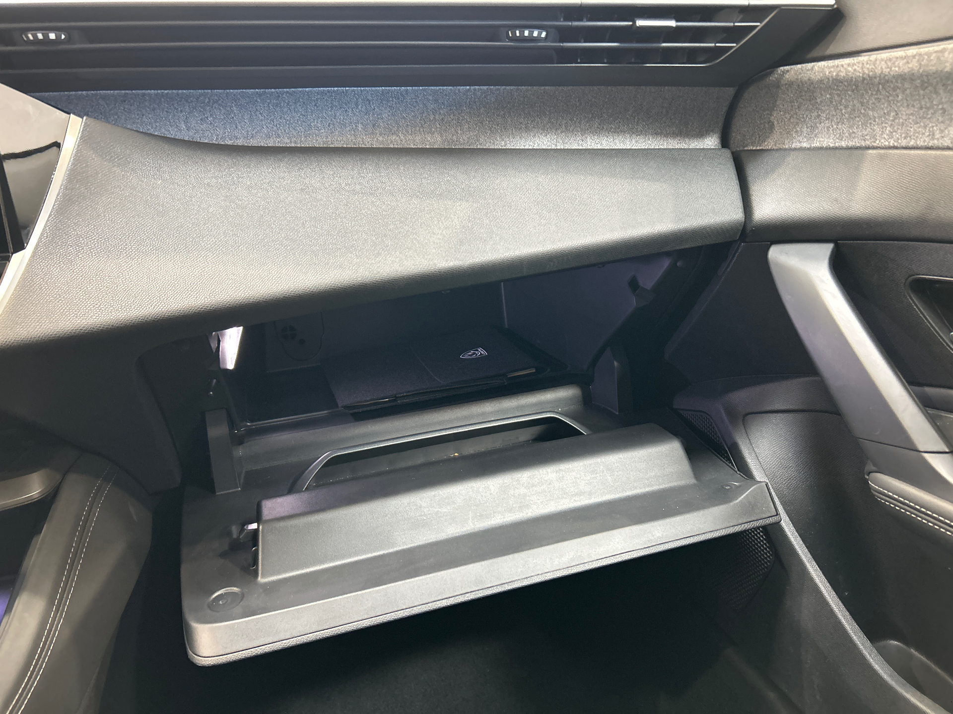 PEUGEOT 308 PHEV 180 e-EAT8 Allure