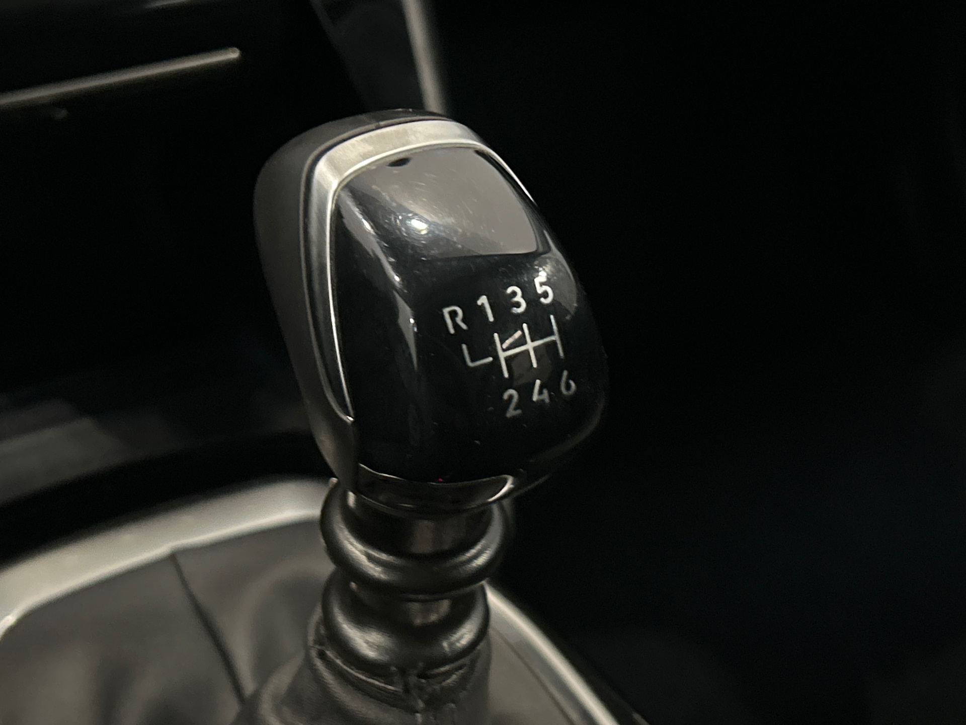 PEUGEOT 208 Allure 100 ch BVM6