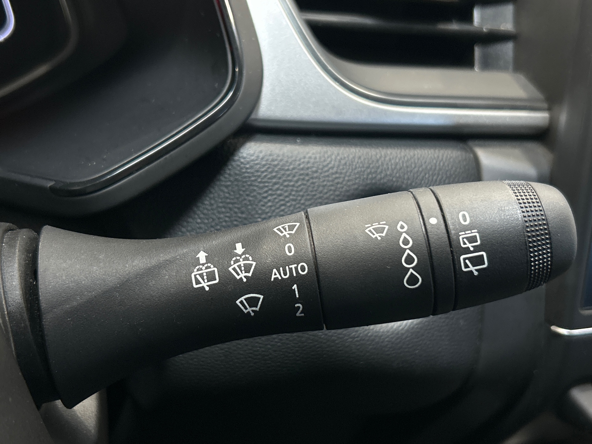 RENAULT CAPTUR techno TCe 90