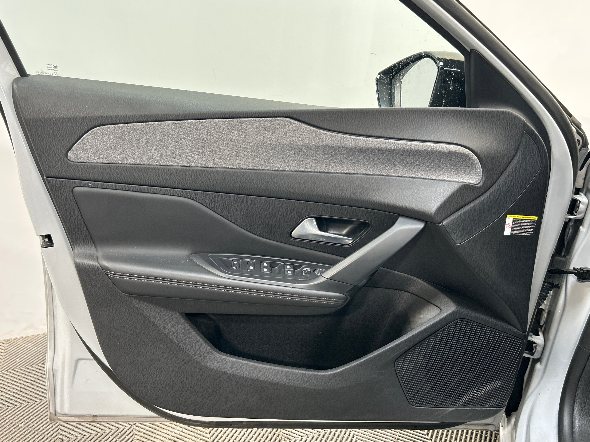 PEUGEOT 308 PHEV 180 e-EAT8 Allure