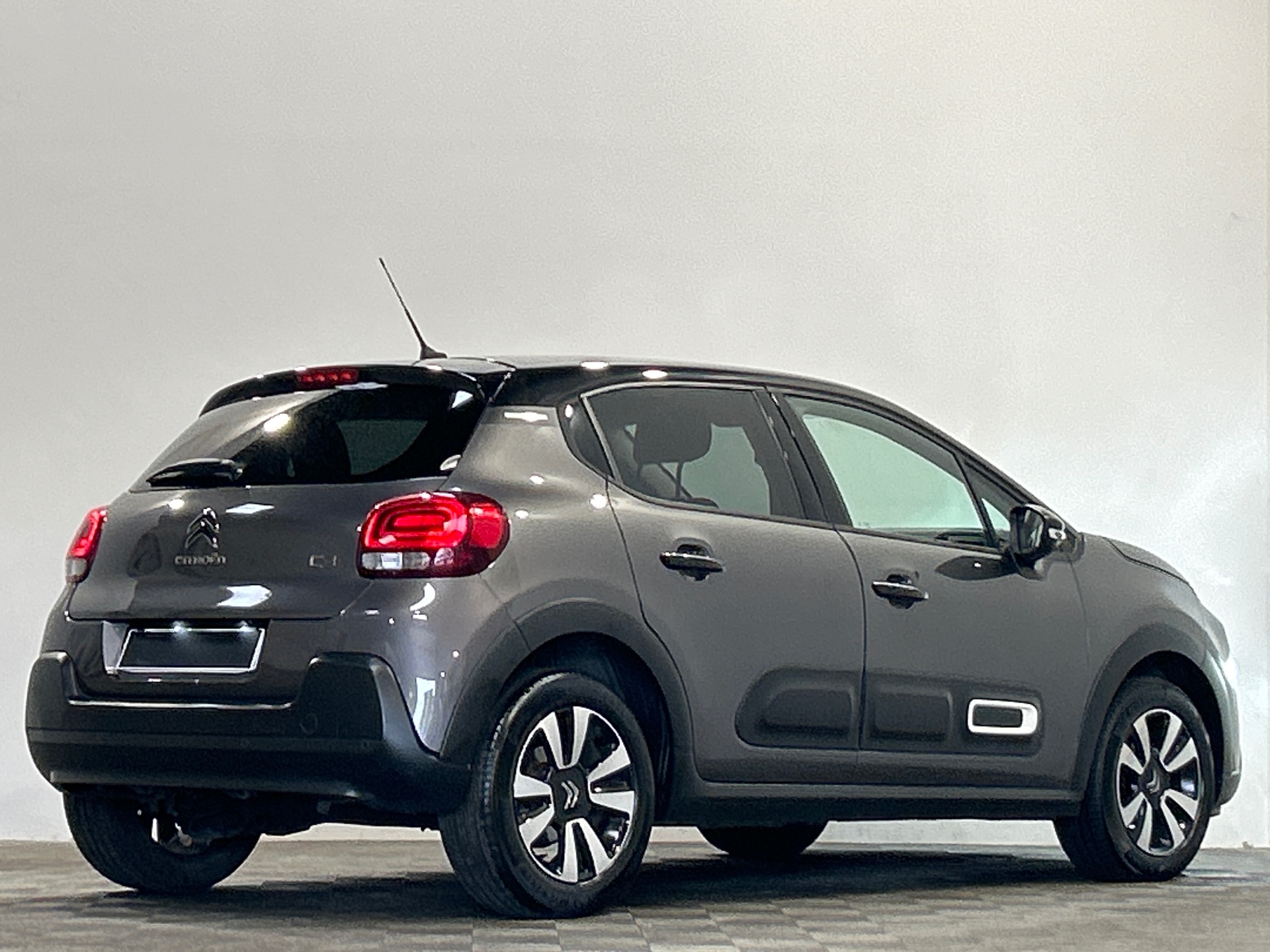 CITROEN C3 PT110 S&S BVM6 SHINE