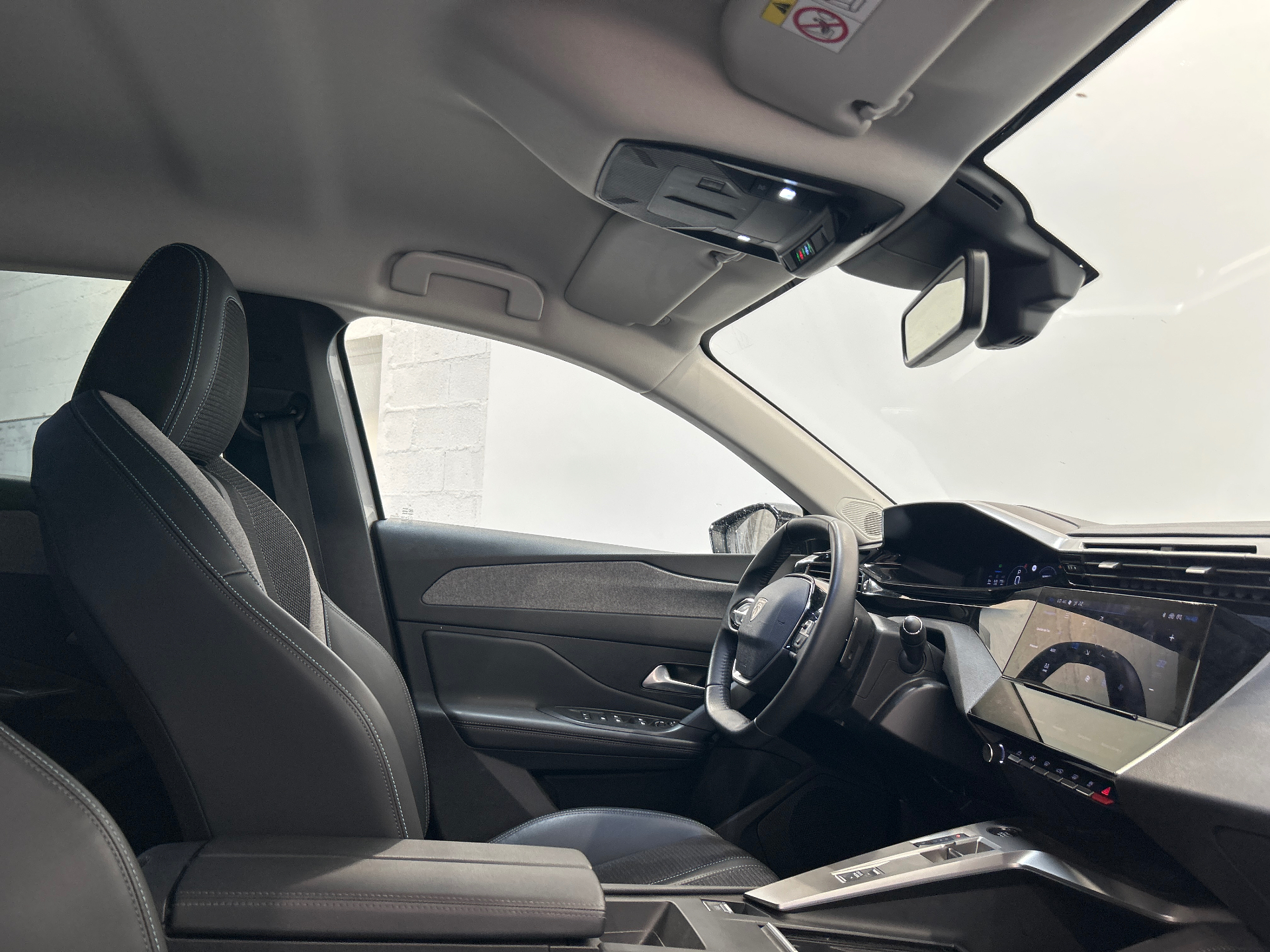PEUGEOT 308 PHEV 180 e-EAT8 Allure