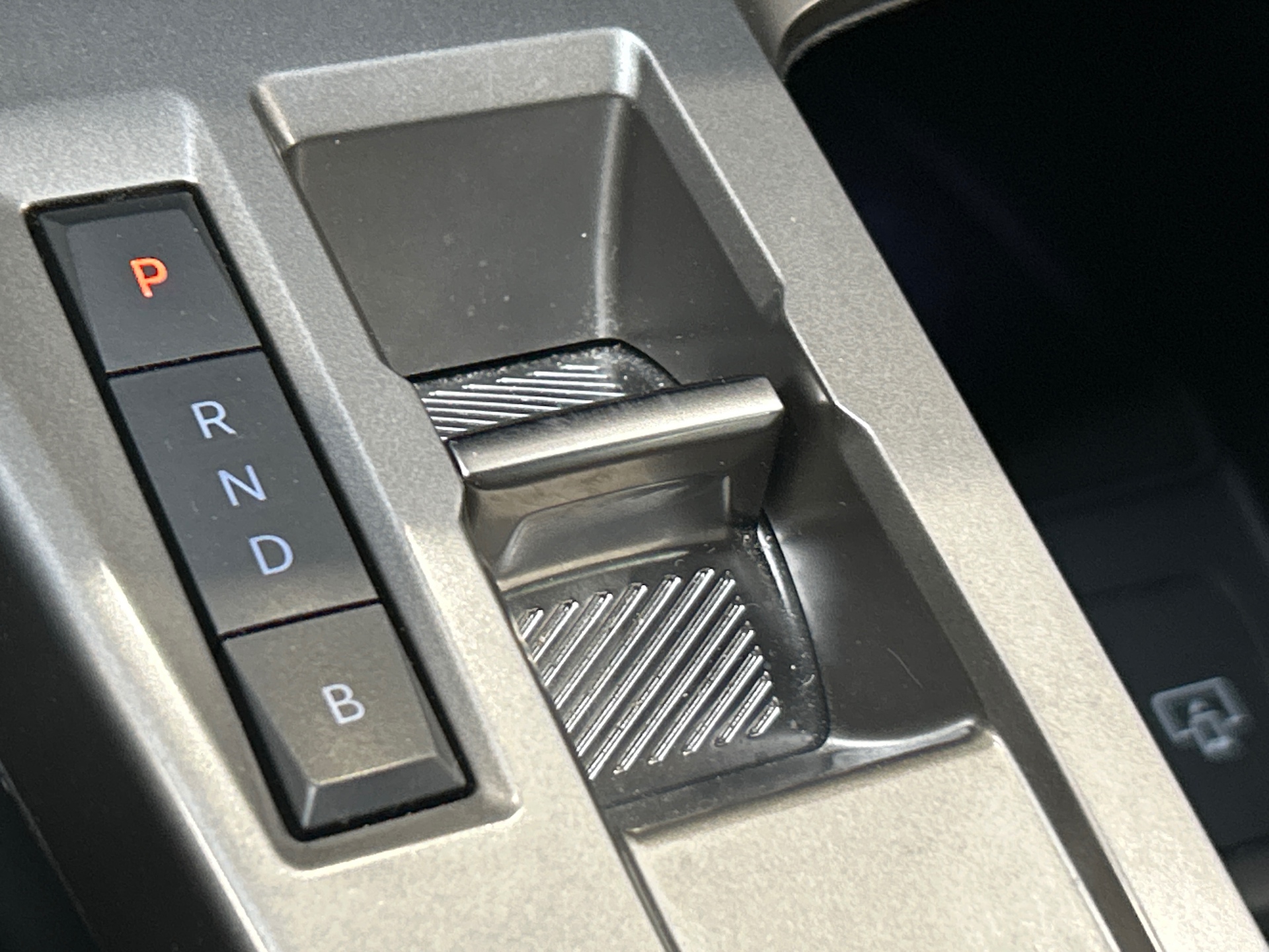 PEUGEOT 308 PHEV 180 e-EAT8 Allure