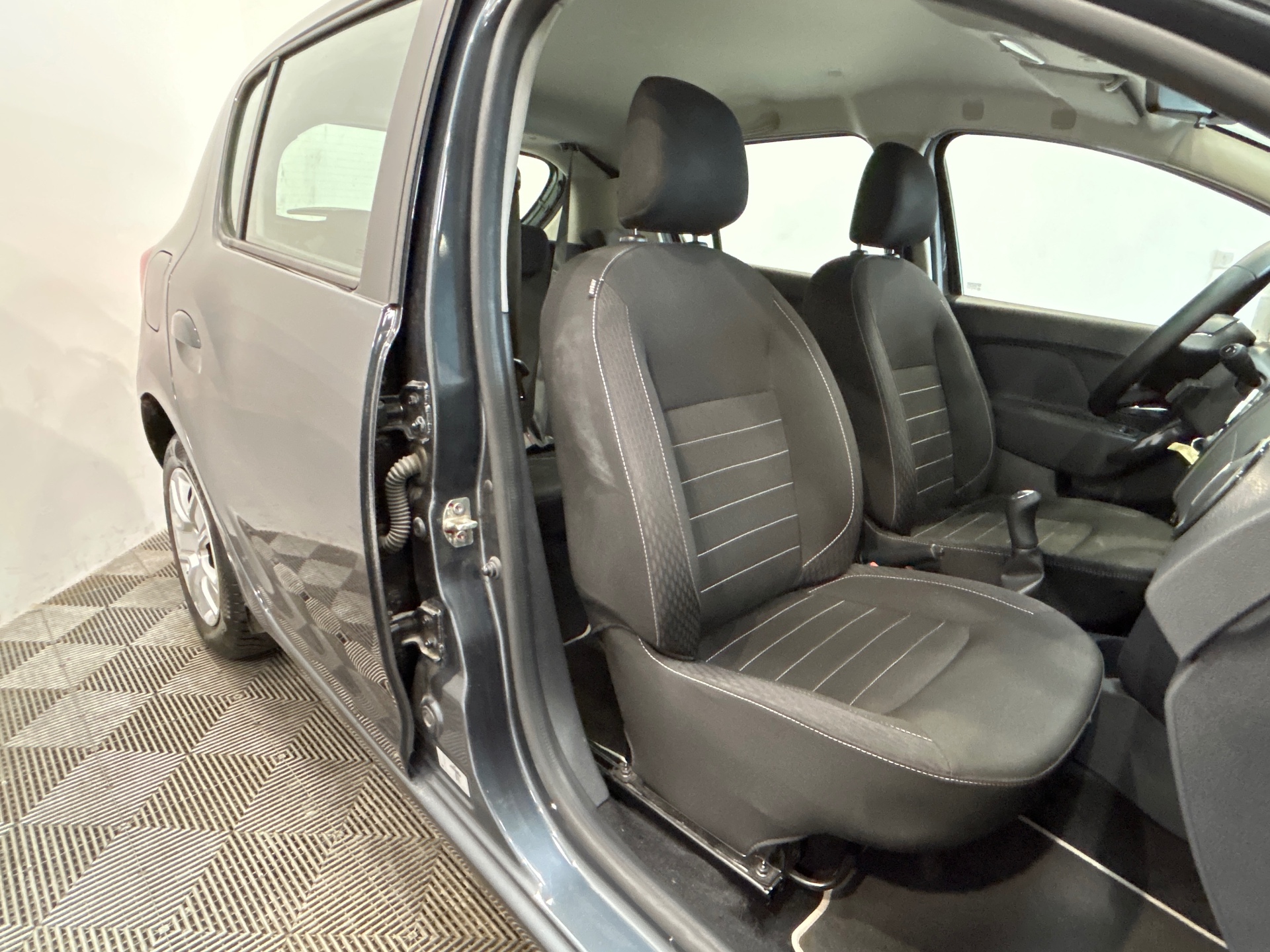 DACIA SANDERO SCe 75 City +