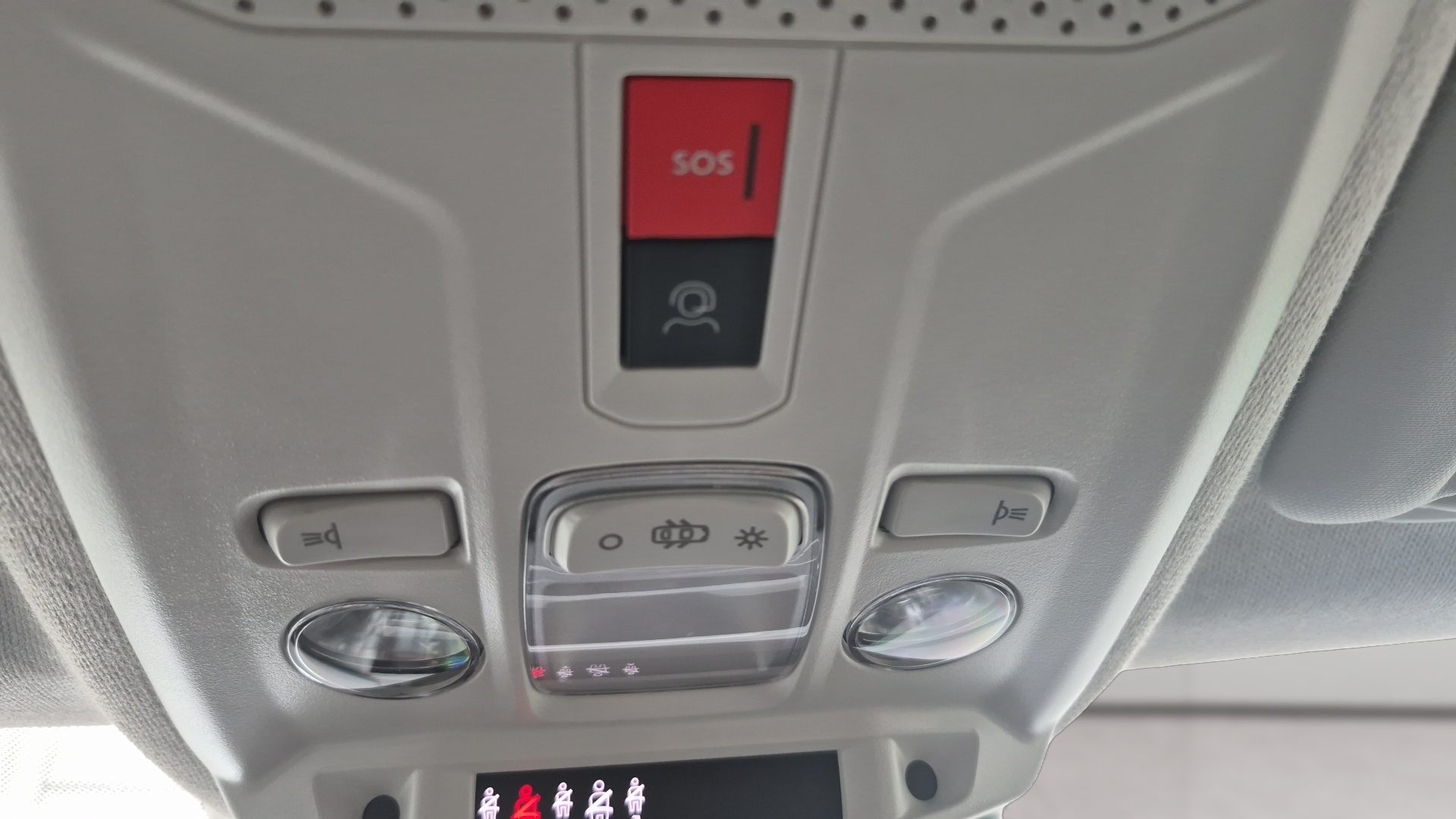 CITROEN C4 Hybride 145ch e-DCS6 PLUS