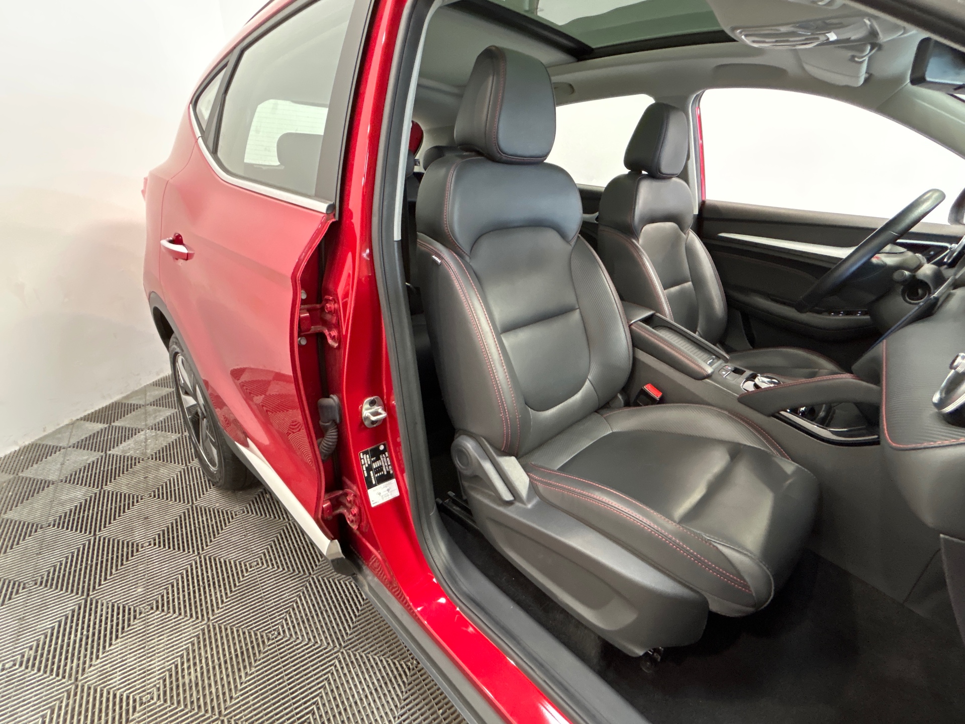 MG ZS ELECTRIQUE EV Autonomie Standard 51kWh - 130 kW 2WD Luxury