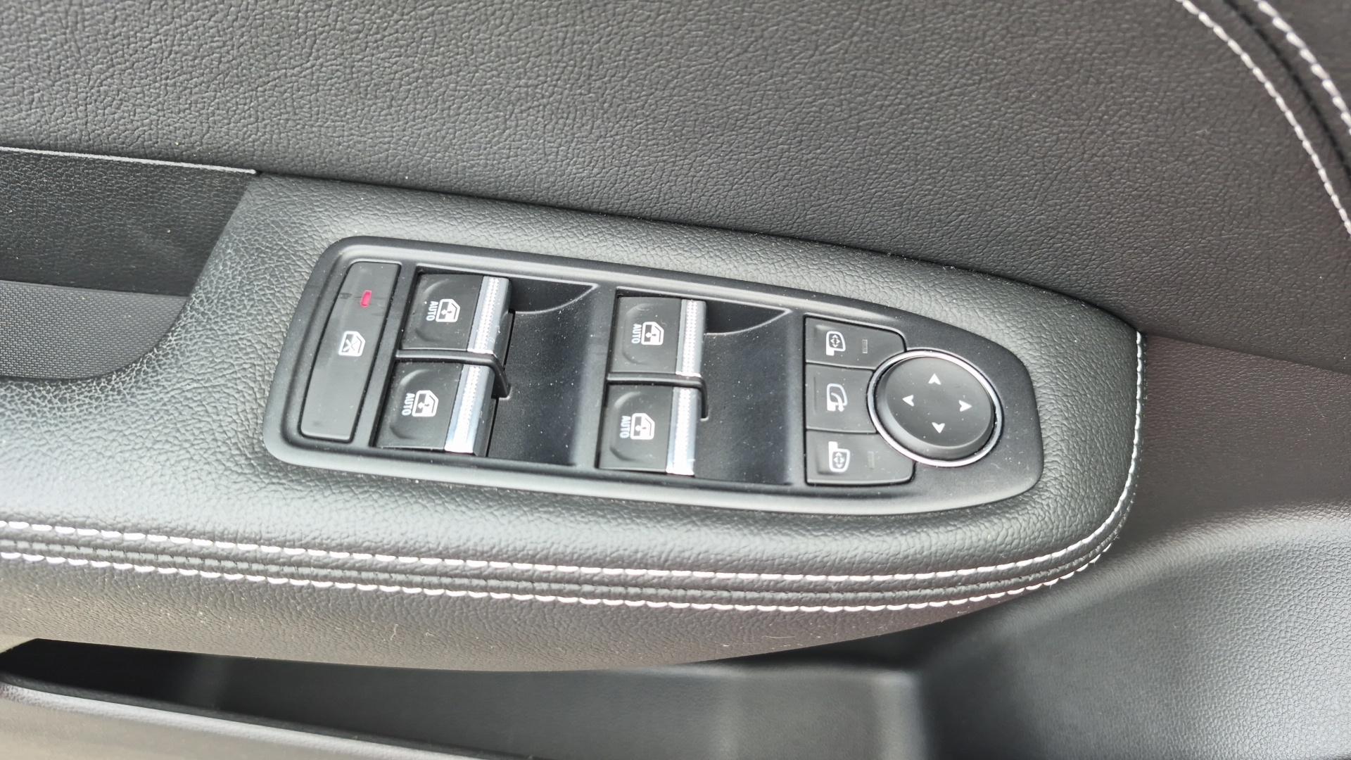 RENAULT ARKANA E-Tech 145 - 21B Intens