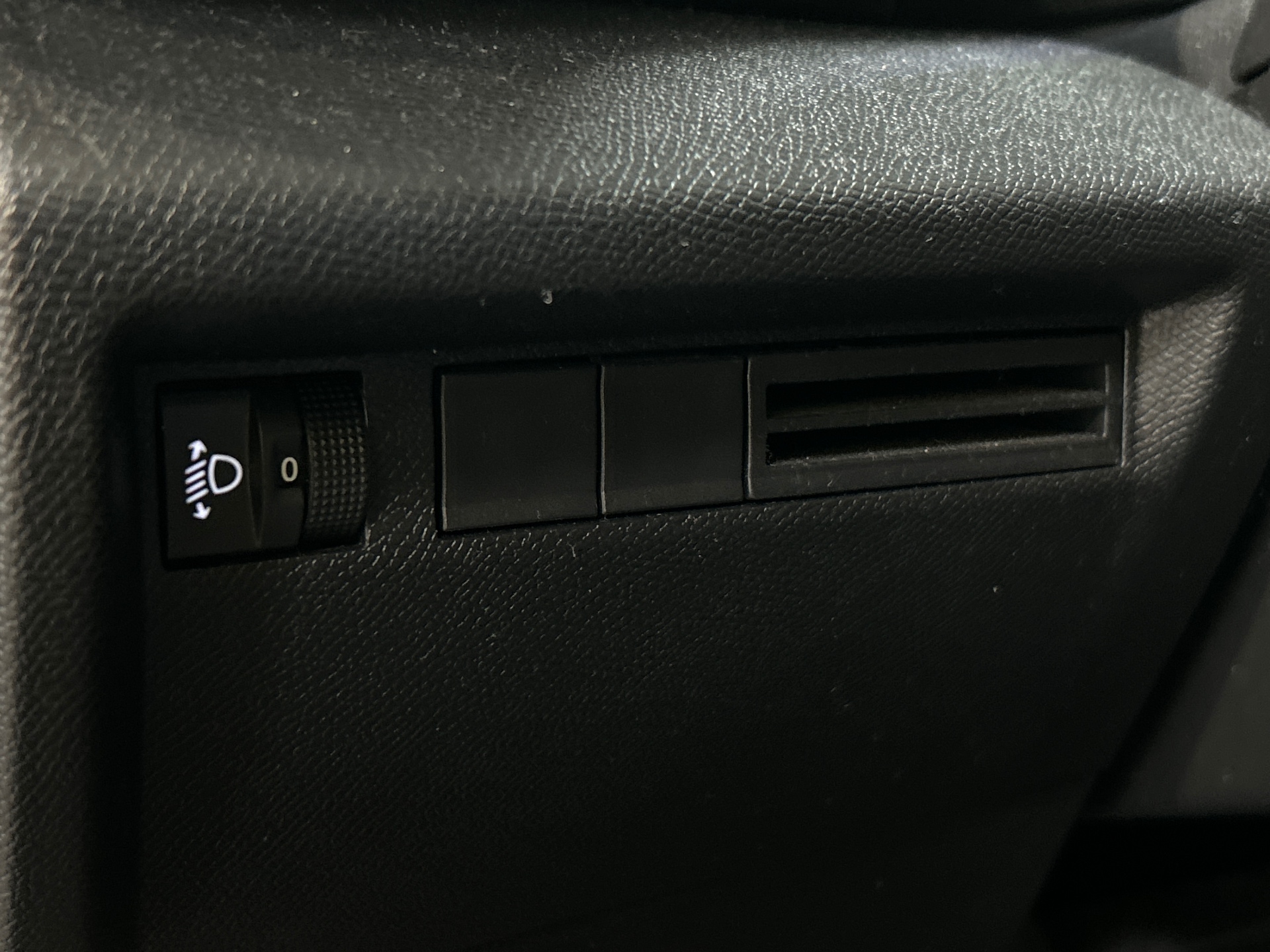 CITROEN C4 PT130 S&S BVM6 FEELPK