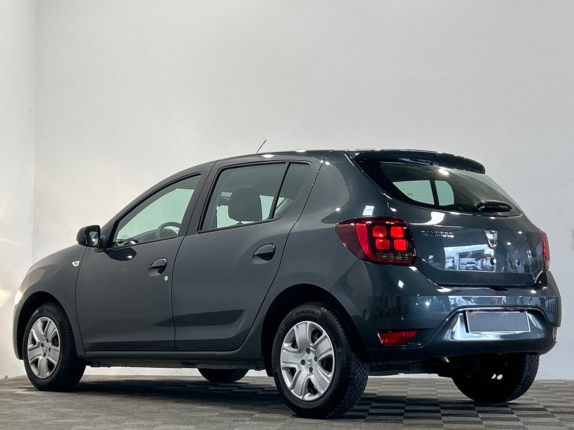 DACIA SANDERO SCe 75 City +